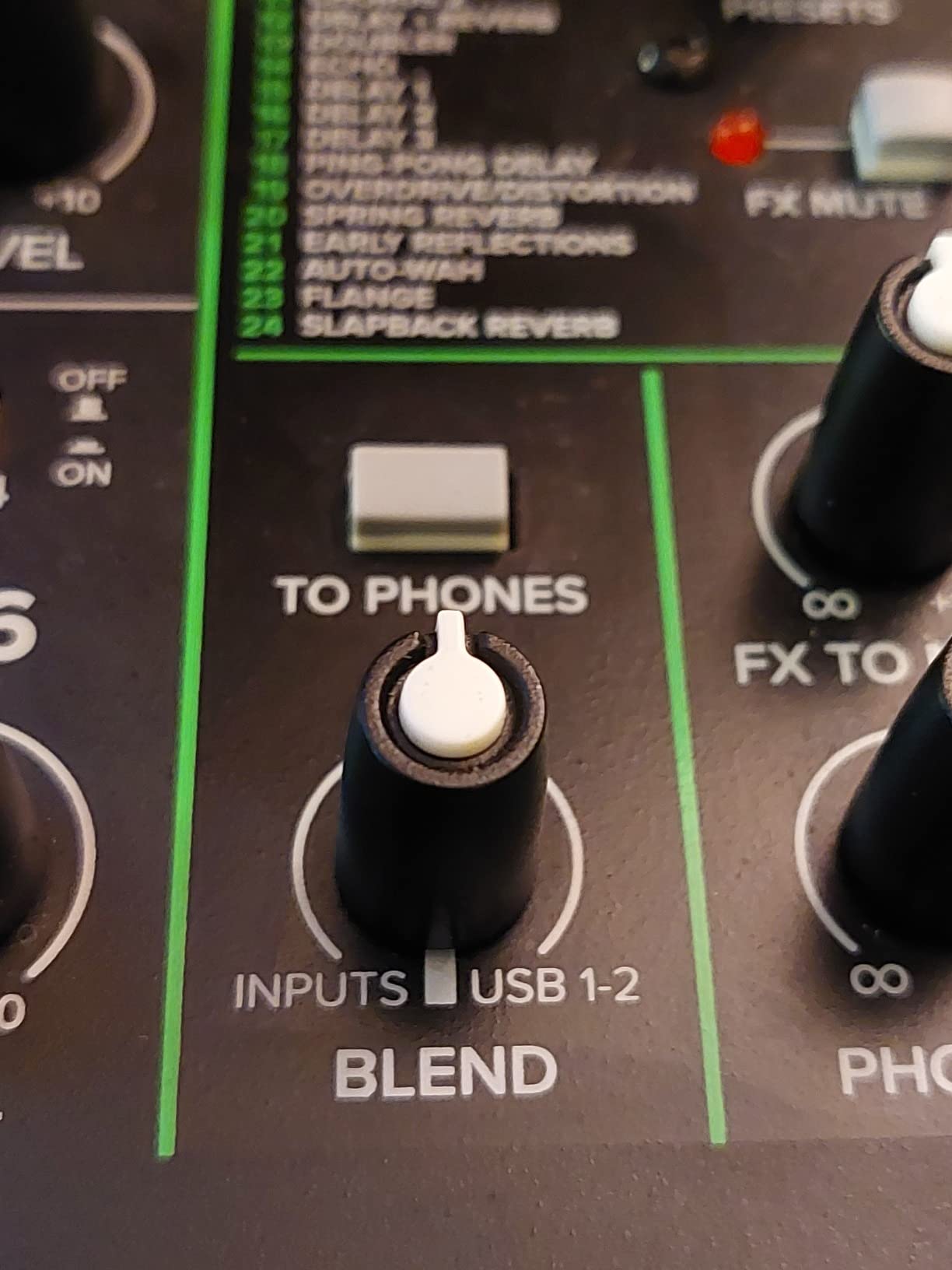 Mackie ProFX6v3 6-Channel Professional Analog Mixer with USB customer photo 1
