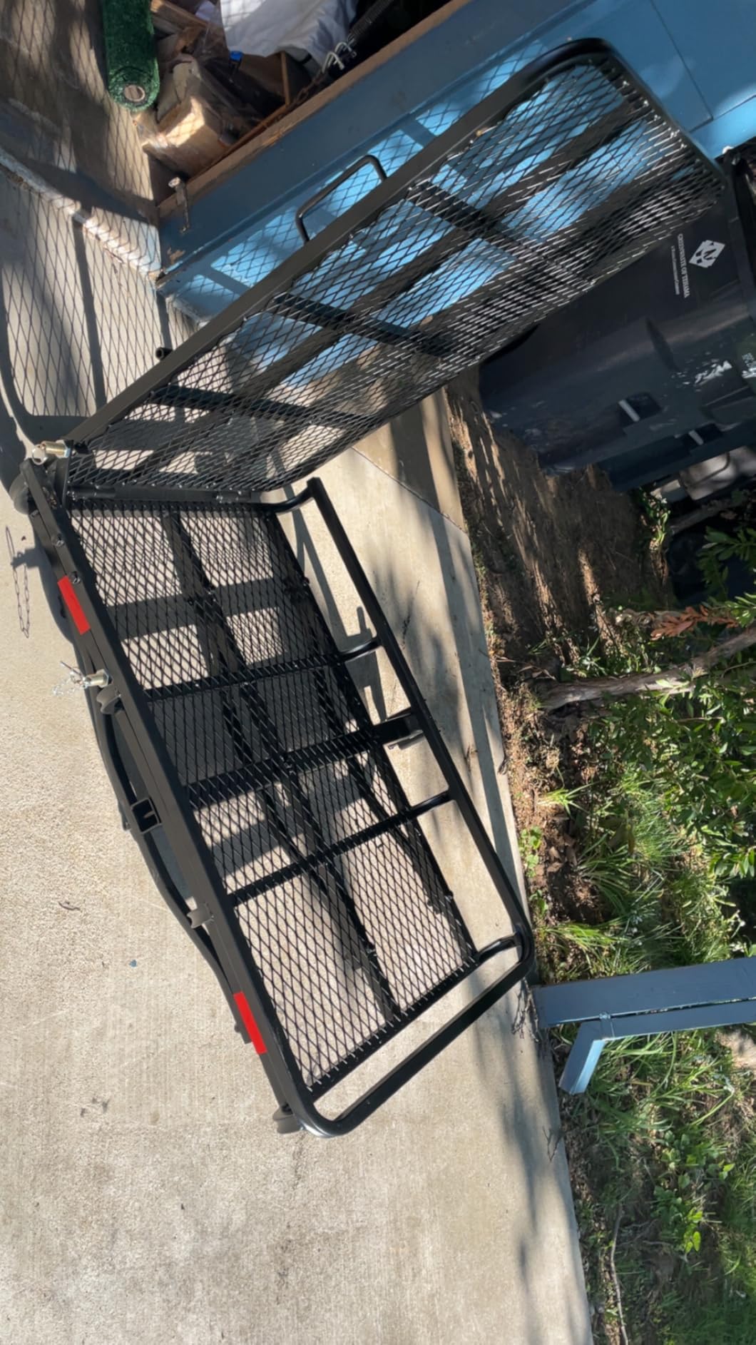ECOTRIC Hitch Mount Wheelchair Carrier with Mobility Ramp customer photo 1