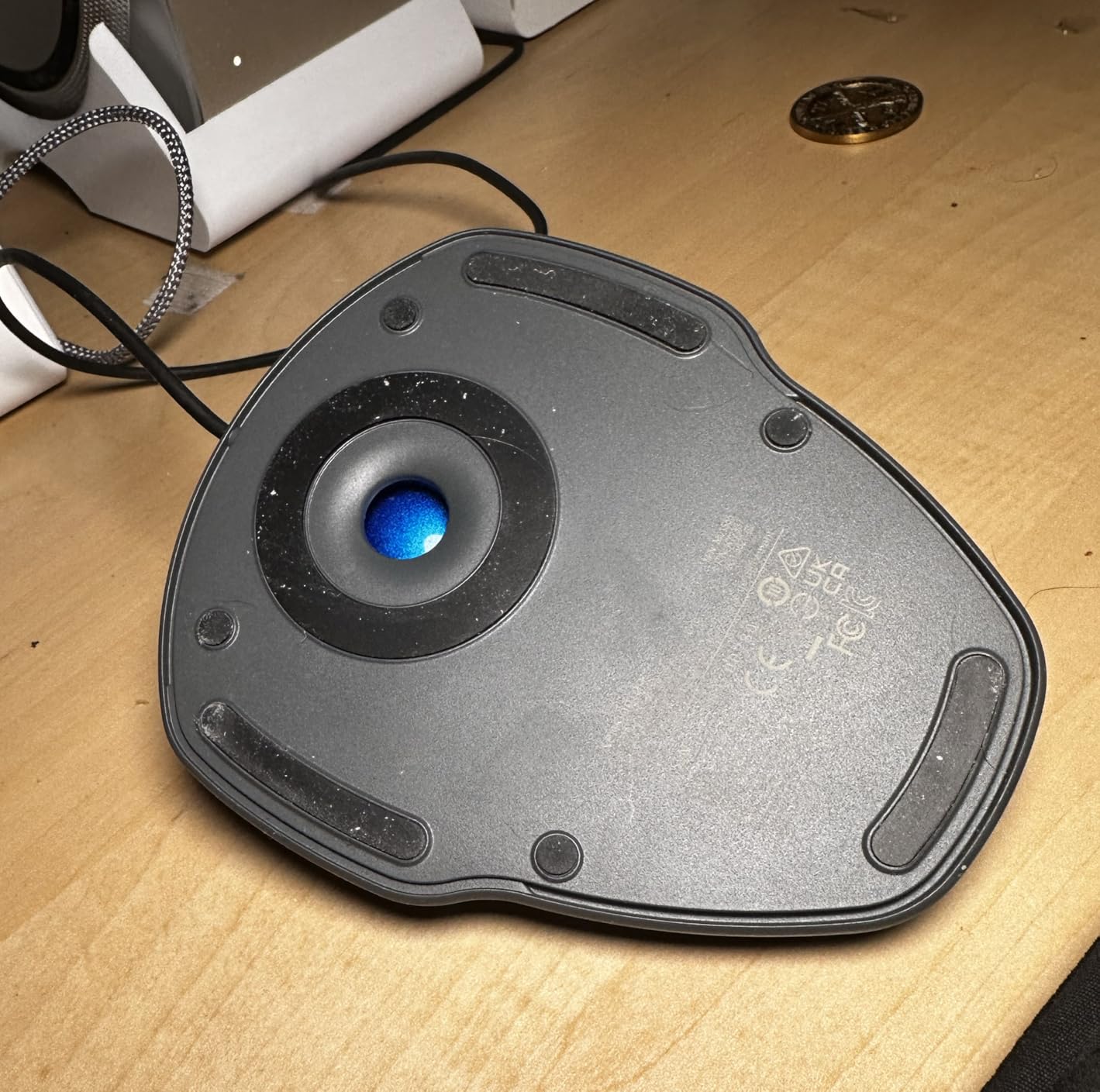 Kensington Orbit Trackball Mouse with Scroll Ring (K75327WW), Black-Grey customer photo 2