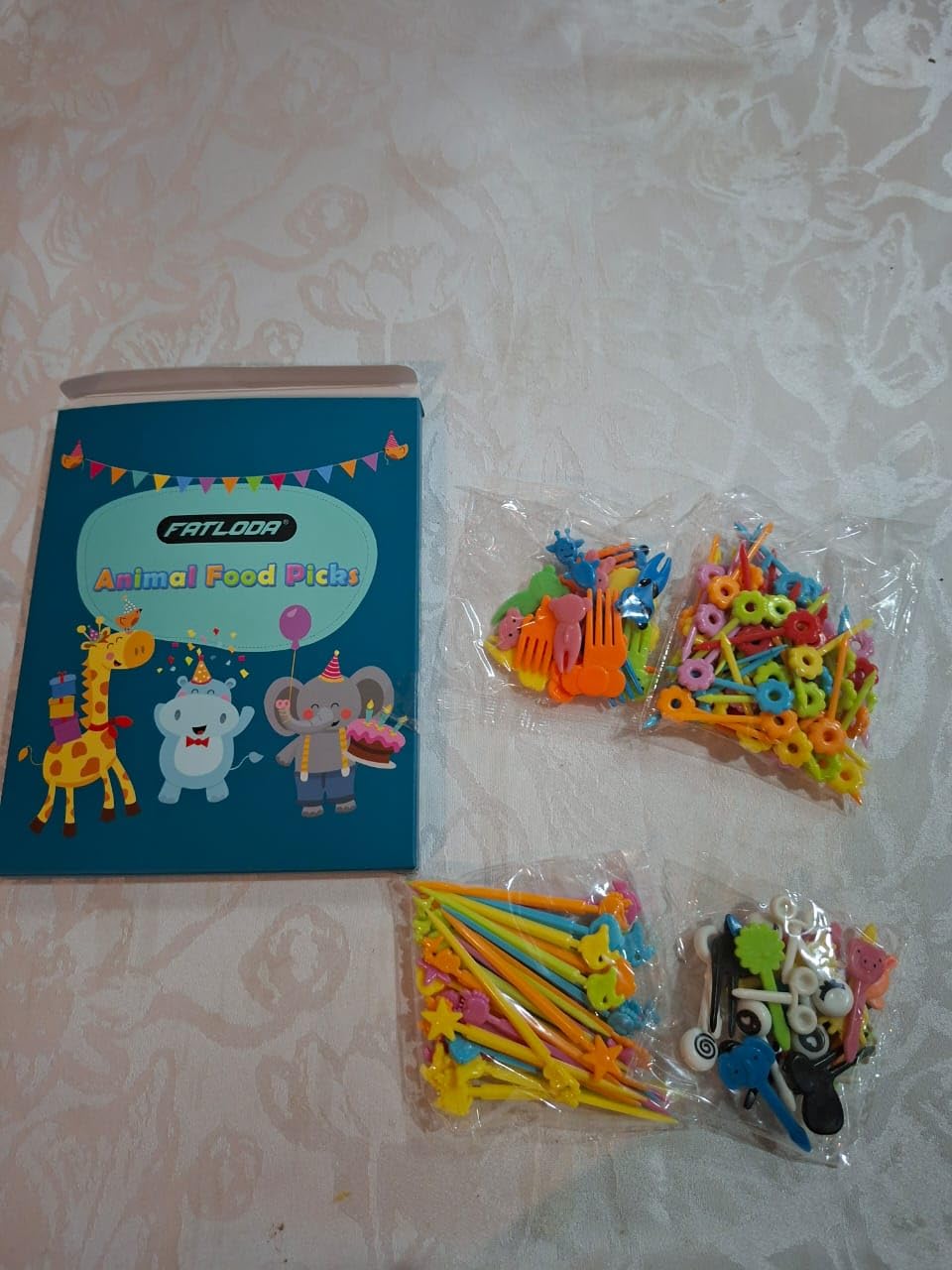 FATLODA 156PCS Animal Food Picks for Kids, Fun Bento Lunch Box Accessories customer photo 1
