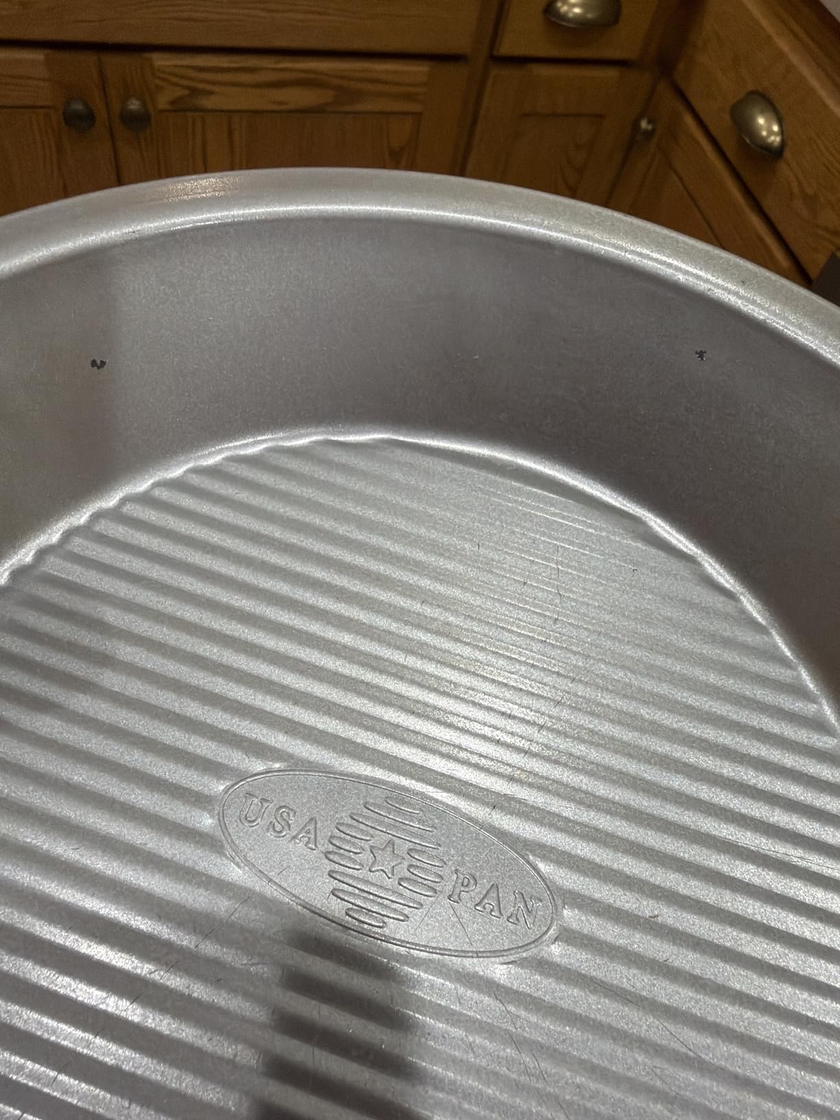 USA Pan Bakeware Aluminized Steel Commercial Pie Pan, Set of 2, Silver customer photo 2