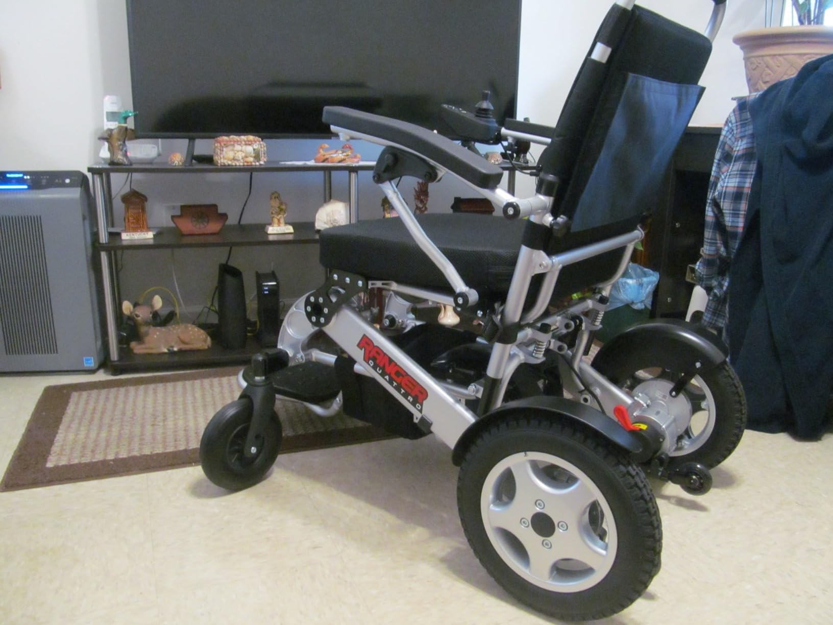 Porto Mobility Ranger Quattro Ultra 600W Motor Exclusive Lightweight Foldable Electric Wheelchair, Weatherproof, Stronger, Longer Range Super Horse Power, Dual Motor, All Terrain customer photo 2