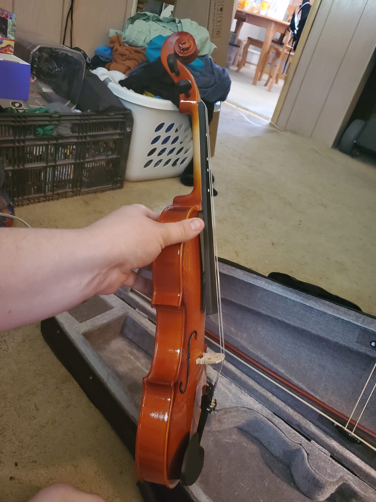 Eastar 3/4 Violin for Beginners, Violins Kit for Student, Fiddle with Hard Case, Rosin, Shoulder Rest, Bow, and Extra Strings (Imprinted Finger Guide on Fingerboard) customer photo 1