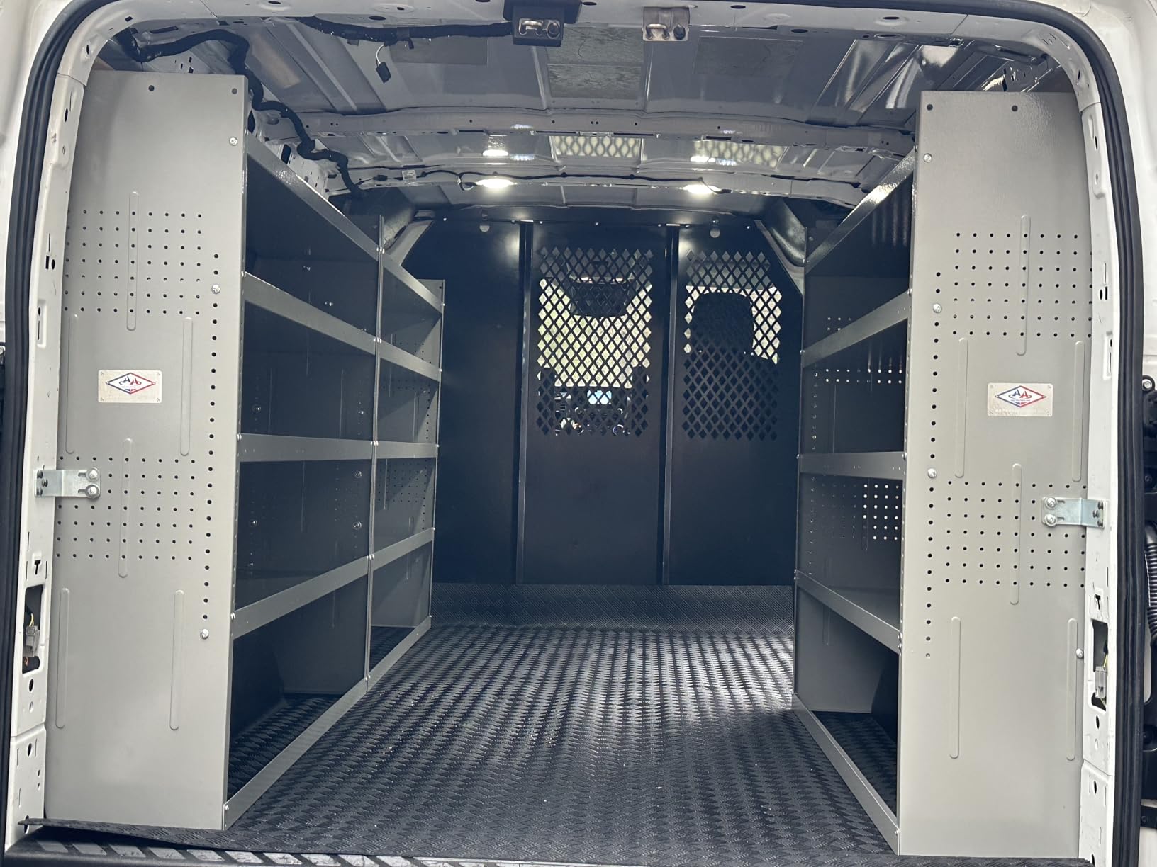 AA Products SH-4605 Steel Low/Mid/High Roof Van Shelving Storage System customer photo 2