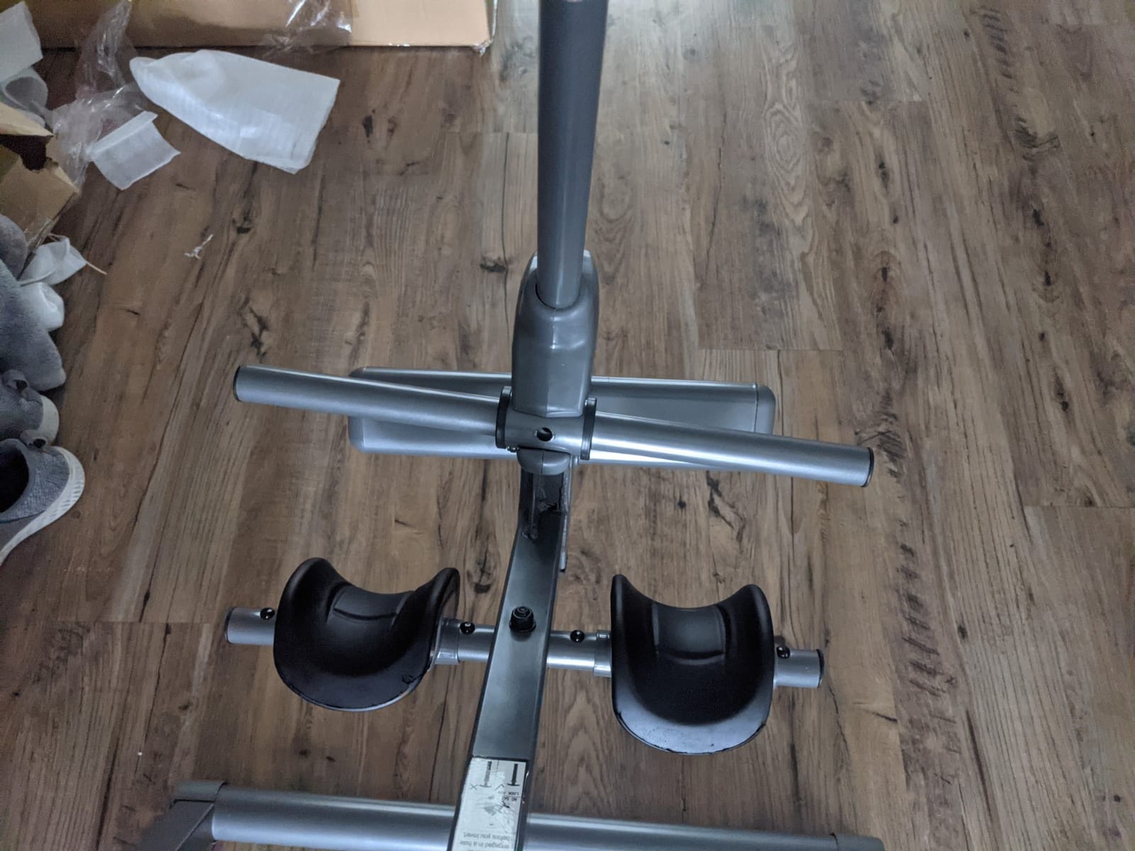 Innova Inversion Table with Stretch Bars for Optimal Slope Inversion and Full Body Stretch customer photo 2