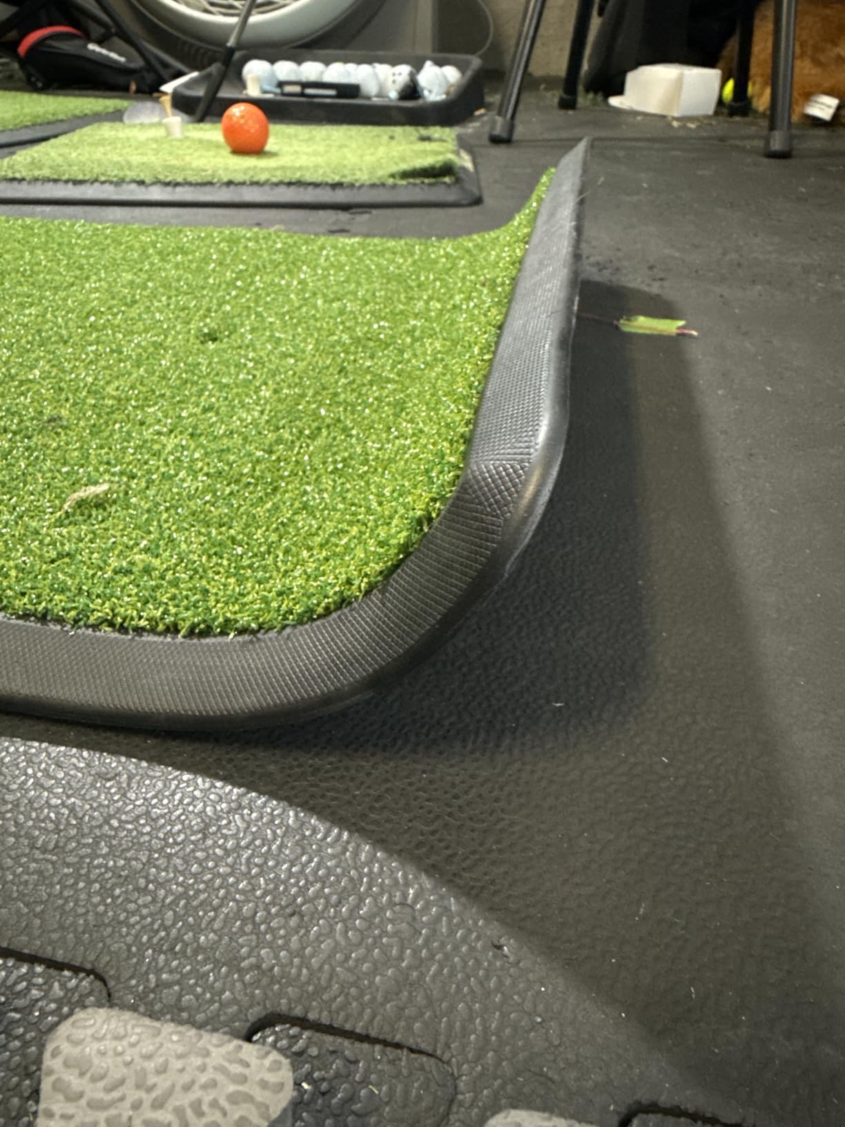 CHAMPKEY Premium Synthetic Turf Golf Hitting Mat | Heavy Duty Rubber Base Golf Practice Mat | Come with 1 Rubber Tee and 9 Plastic Tees customer photo 2