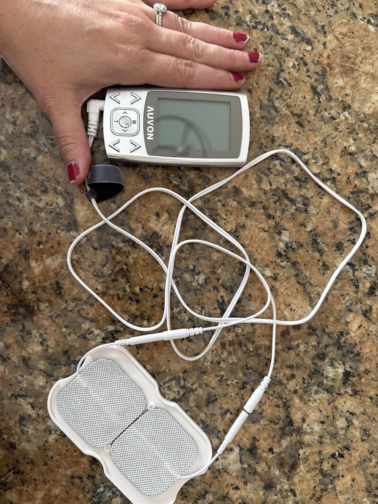 AUVON Dual Channel TENS Unit 24 Modes Muscle Stimulator for Pain Relief,Rechargeable TENS Machine Massager with 12 Pads, ABS Pads Holder, USB Cable and Dust-Proof Storage Bag customer photo 2