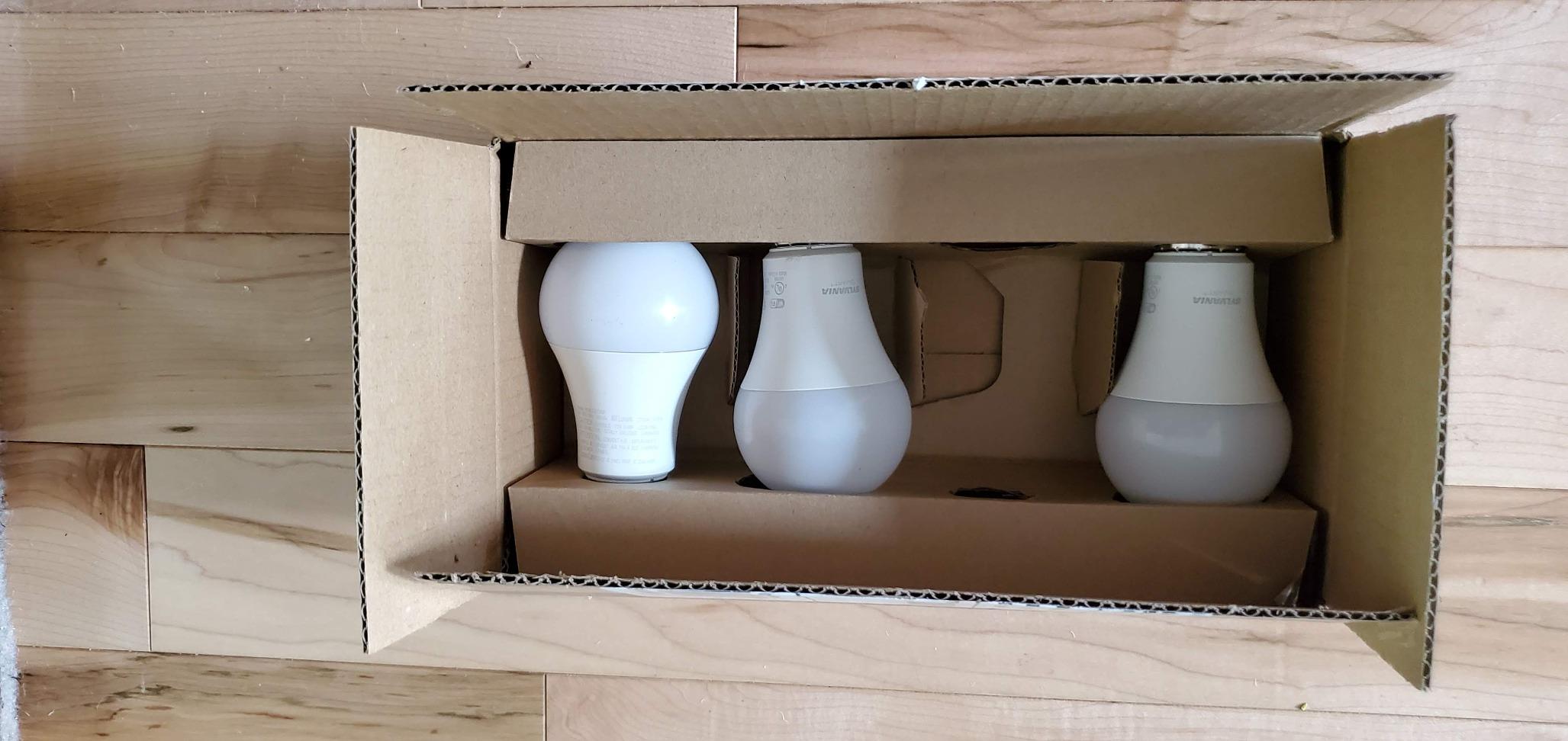 SYLVANIA WiFi A19 4-Pack customer photo 1