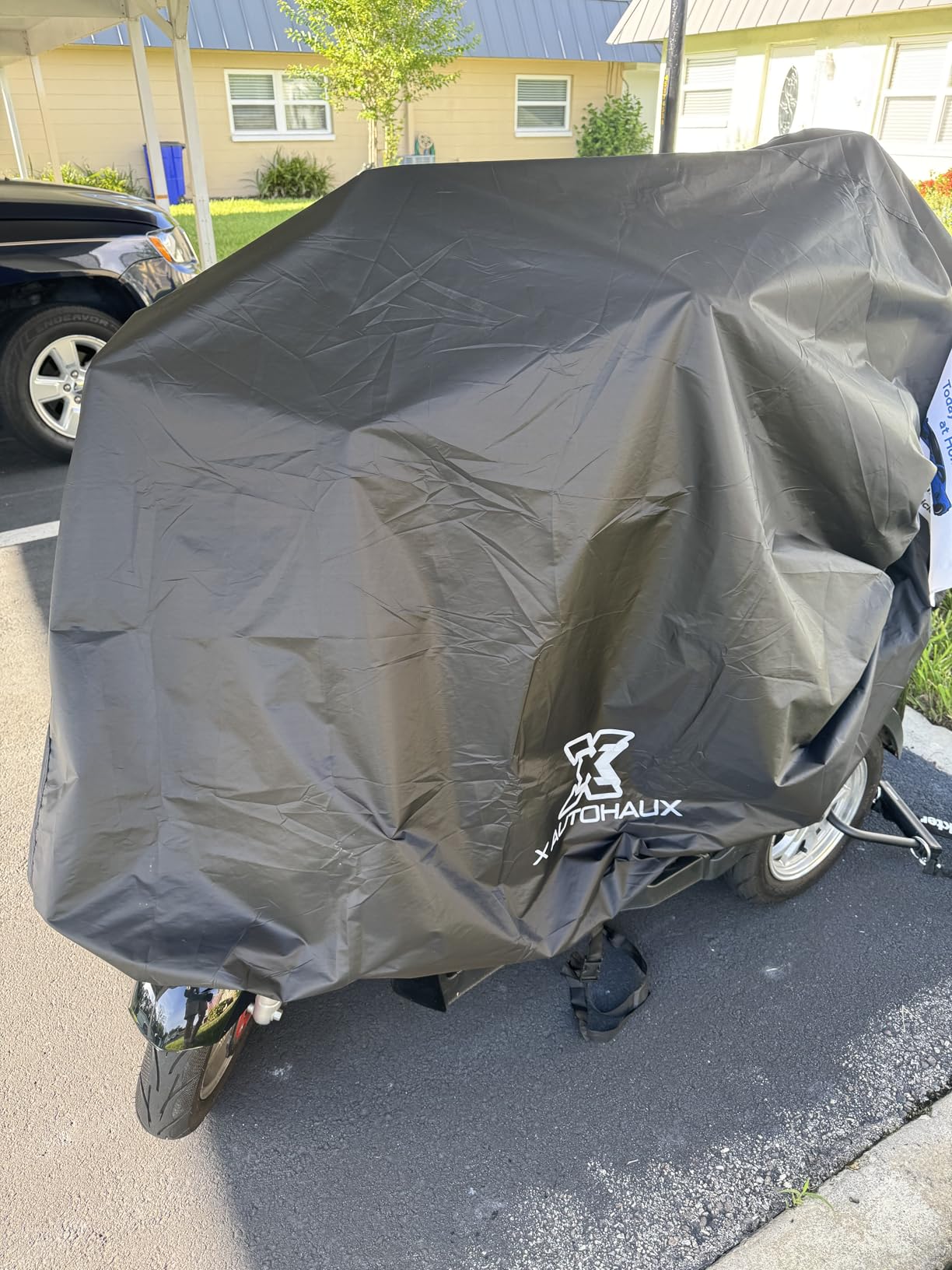 X AUTOHAUX 72