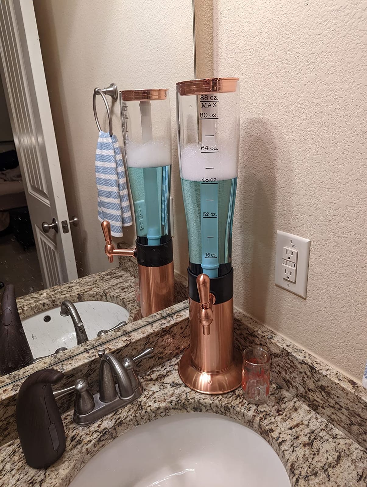 Hammer + Axe Beverage Dispenser - 88 oz Party Drink Dispenser with Ice Tube & Tap customer photo 2