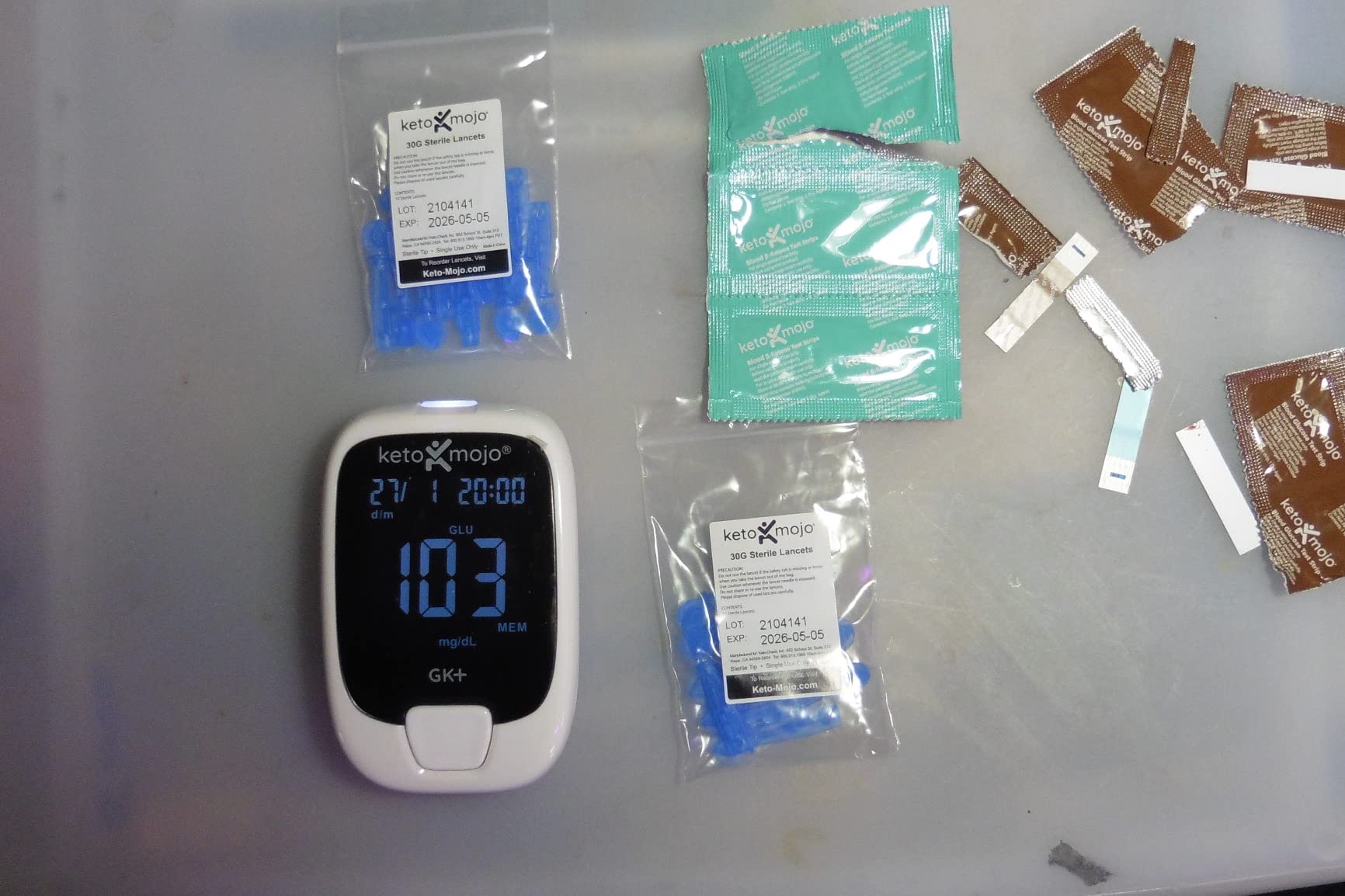 KETO-MOJO GK+ Glucose & Ketone Meter, Keto Diabetes Fasting customer photo 2