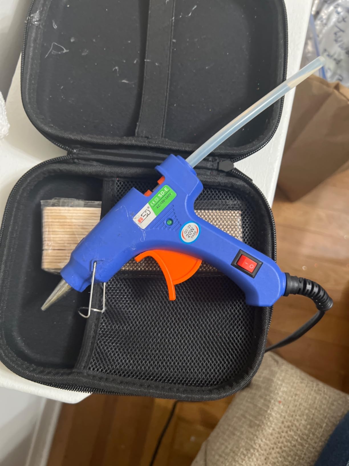Glue Gun and Sticks Set, Hot Melt Glue Gun Mini for Crafts with 20 Pcs Glue Sticks, Small Hot Glue Guns with Hardshell Carrying Case for School DIY Arts, Craft customer photo 1