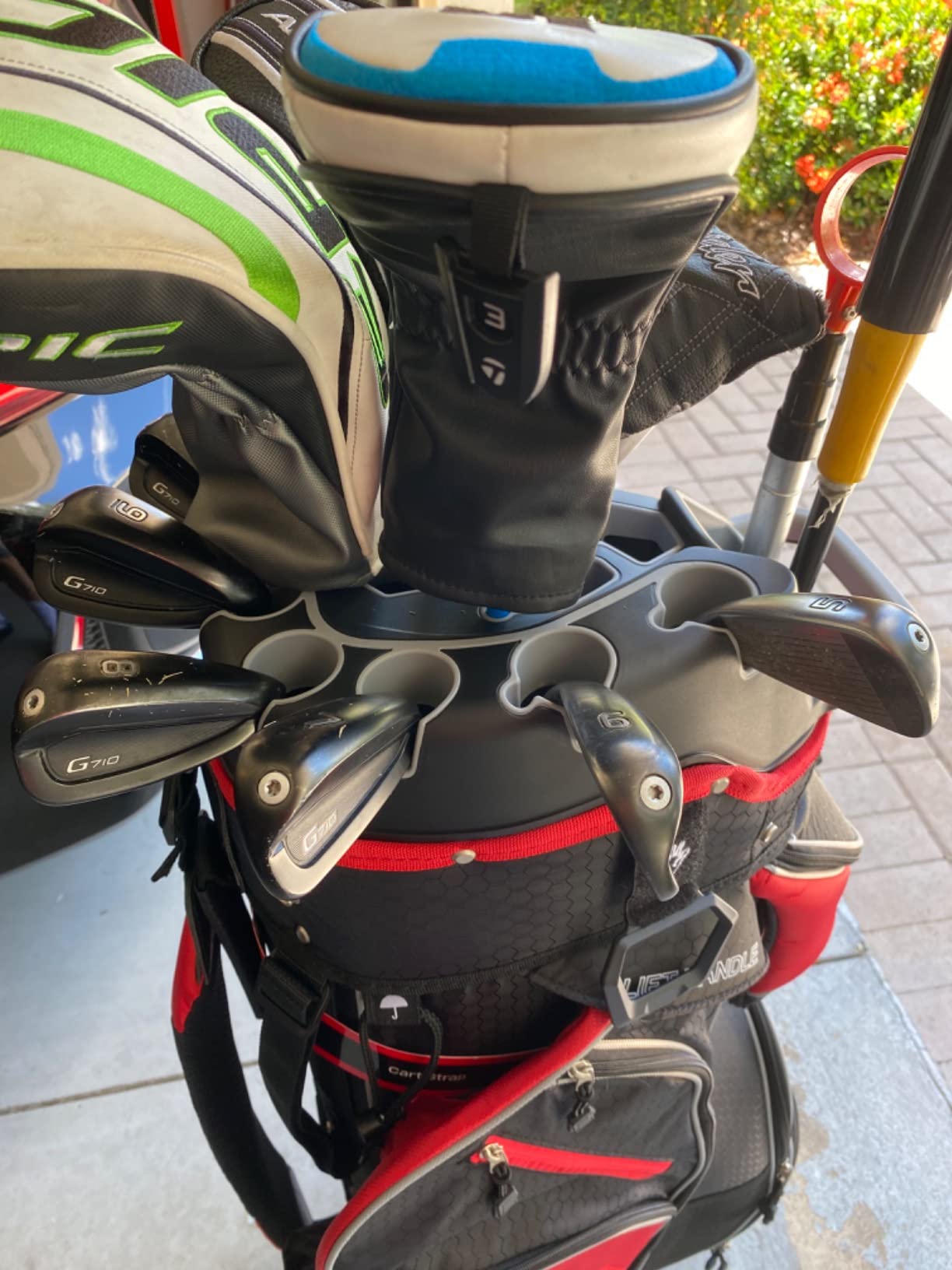 Founders Club 3rd Generation Club Lock Organizer Golf Cart Bag with 14 Way Anti Rattle Divider Top- Free Snap On Rain Hood-Full Length Dividers customer photo 1