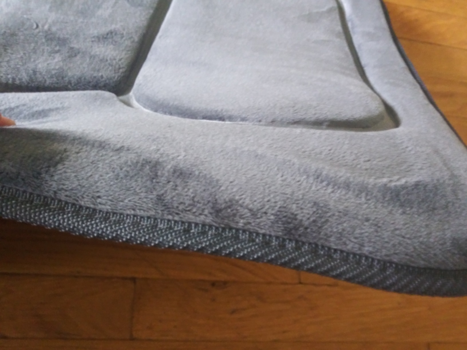 GIANTEX Full Body Massage Mat with Heat with 10 Vibration Areas customer photo 1