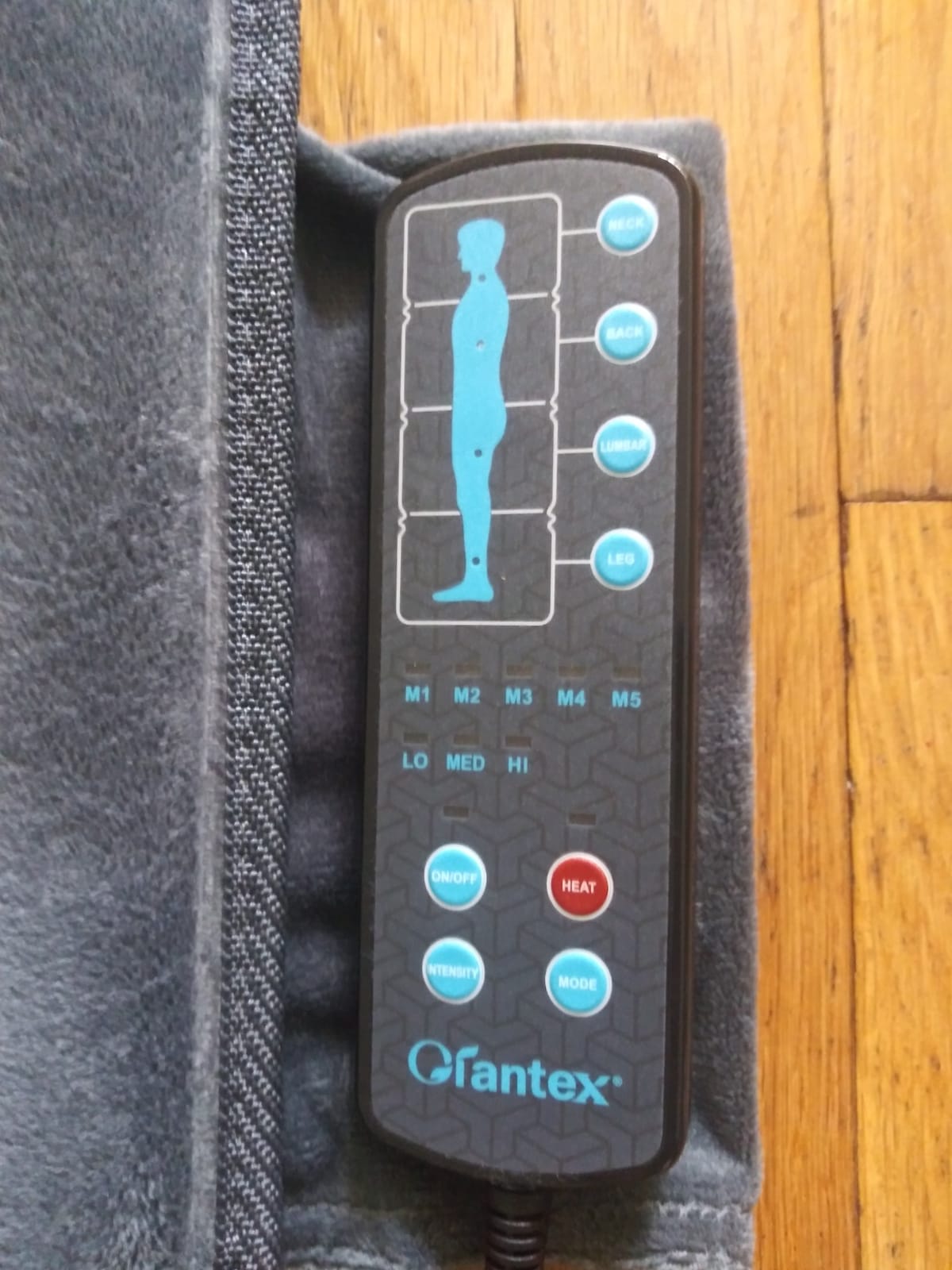 GIANTEX Full Body Massage Mat with Heat with 10 Vibration Areas customer photo 2