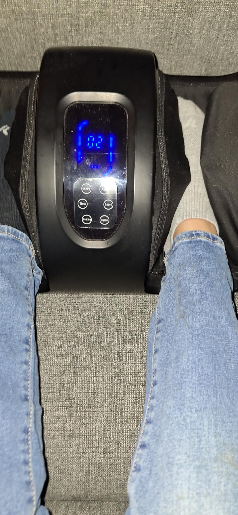Best Choice Products Shiatsu Foot Massager with Heat for Plantar Fasciitis & Neuropathy, Kneading Foot & Calf Massager with Remote, 360° Adjustable Handle, Rolling & Compression Massage - Gray customer photo 2