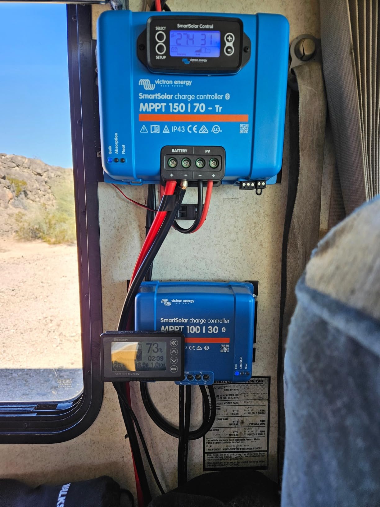 Victron Energy SmartSolar MPPT Tr Charge Controller 150V, 70A, 12/24/36/48V customer photo 2