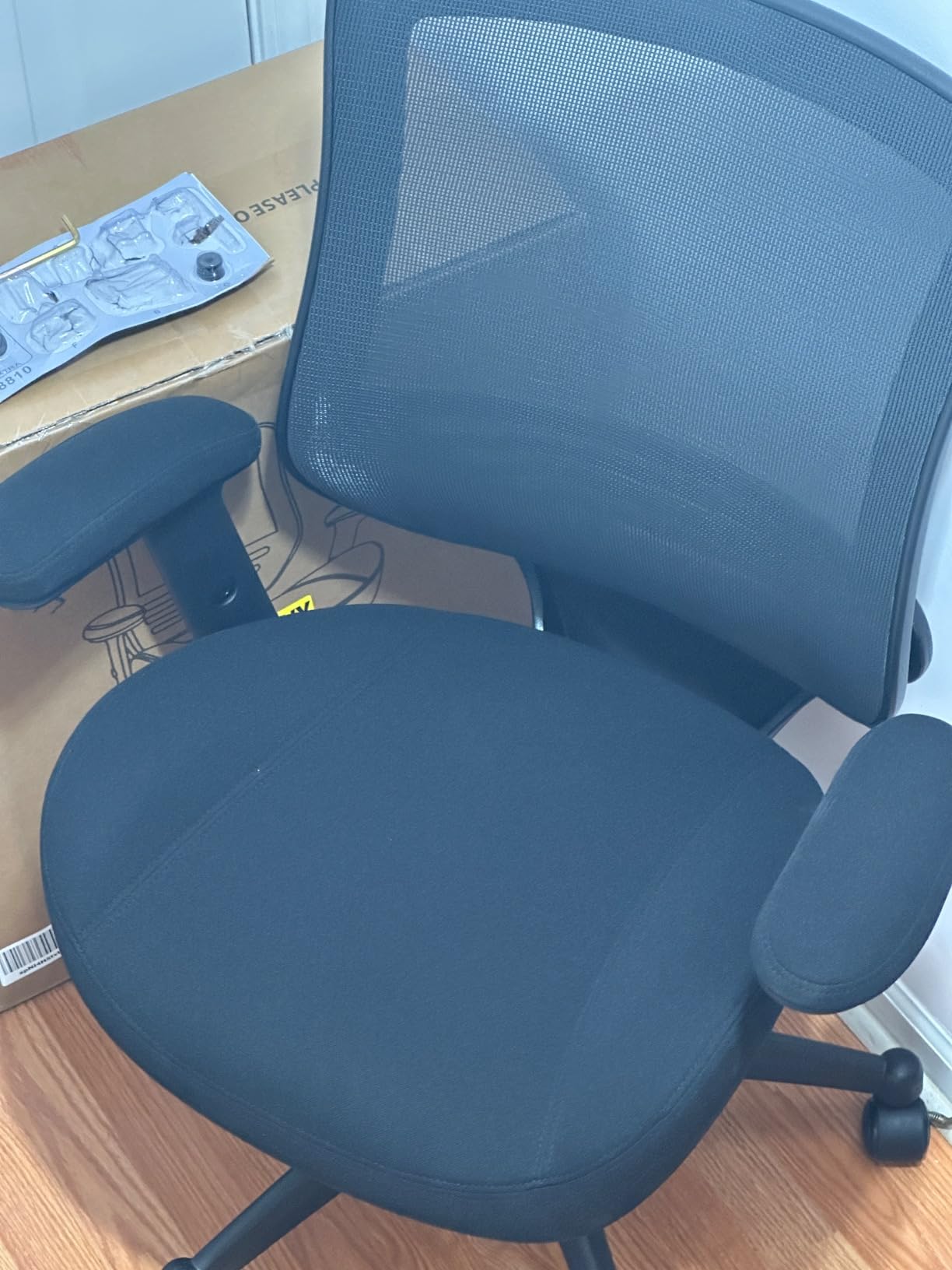 BOLISS 400lbs Ergonomic Office Chair Soft Thick Seat with Mesh Back (Black) | Wide Cushion, Computer Desk Chair, Tilt Lock, Height Adjustable Arms and Lumbar Support Reduce Back Pain customer photo 1