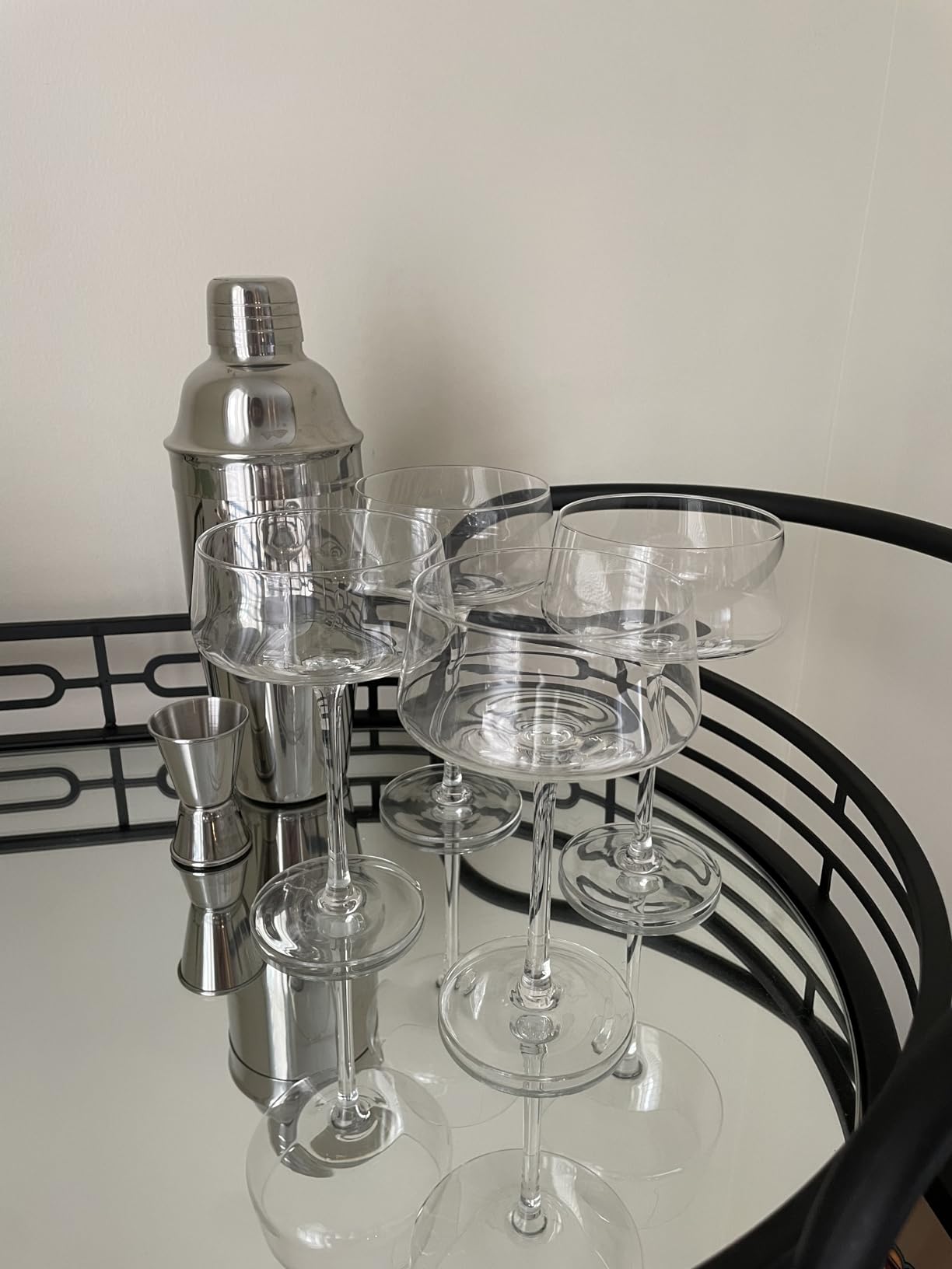 WPHUAW 24oz Cocktail Shaker Bar Set-Professional Margarita Mixer Drink Shaker Professional Stainless Steel Bar Tools Built-in Bartender Strainer for Martini Kit customer photo 2