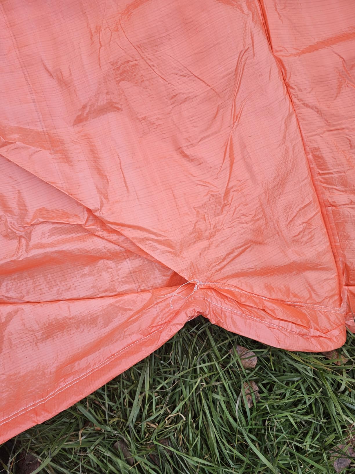 Turtle Life Concrete Curing Blanket 6x25 Feet, Multipurpose Waterproof Heavy Duty Construction Insulated Tarps with Ball Bungee Cords, 3.6mm/0.15Inch Thickness, Orange, 1-Package customer photo 1