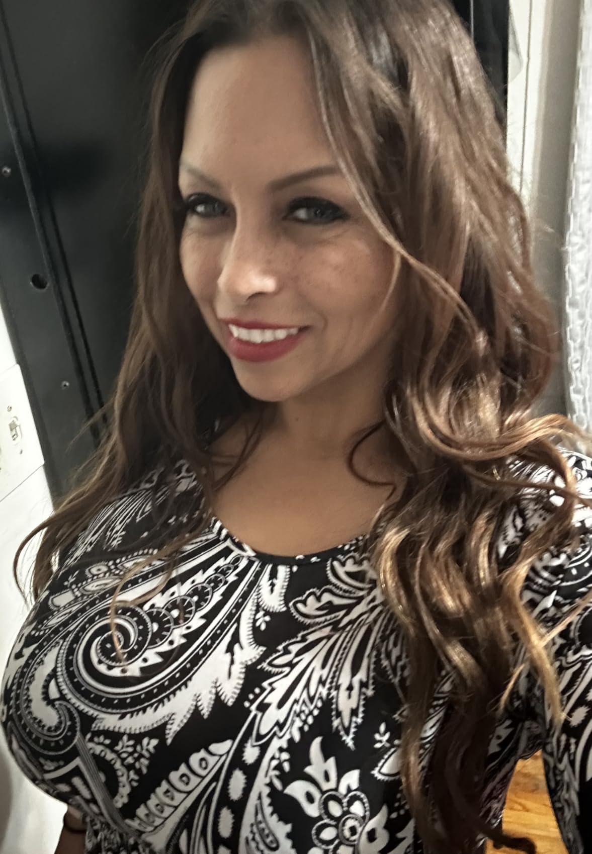 Full Shine Tape in Hair Extensions, 18 Inch Medium Brown Honey Blonde customer photo 1