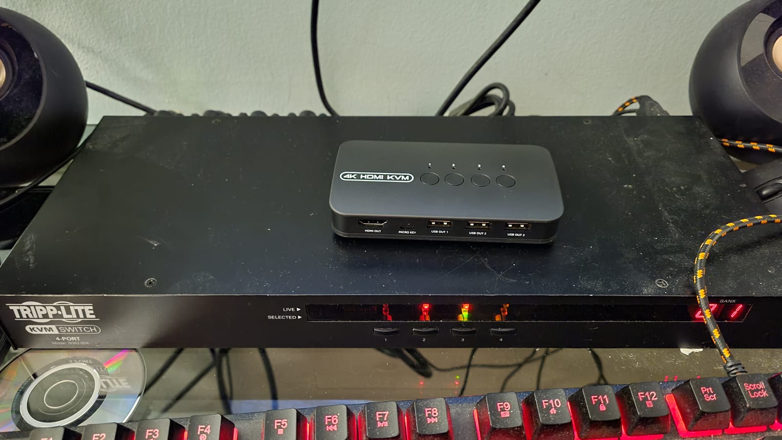 4K HDMI KVM Switch, 4 Port HDMI USB Switch for 4 Computer Share a 4K@30Hz Monitor and 3 USB Device Keyboard Mouse Printer, Including 4 KVM Cables customer photo 1
