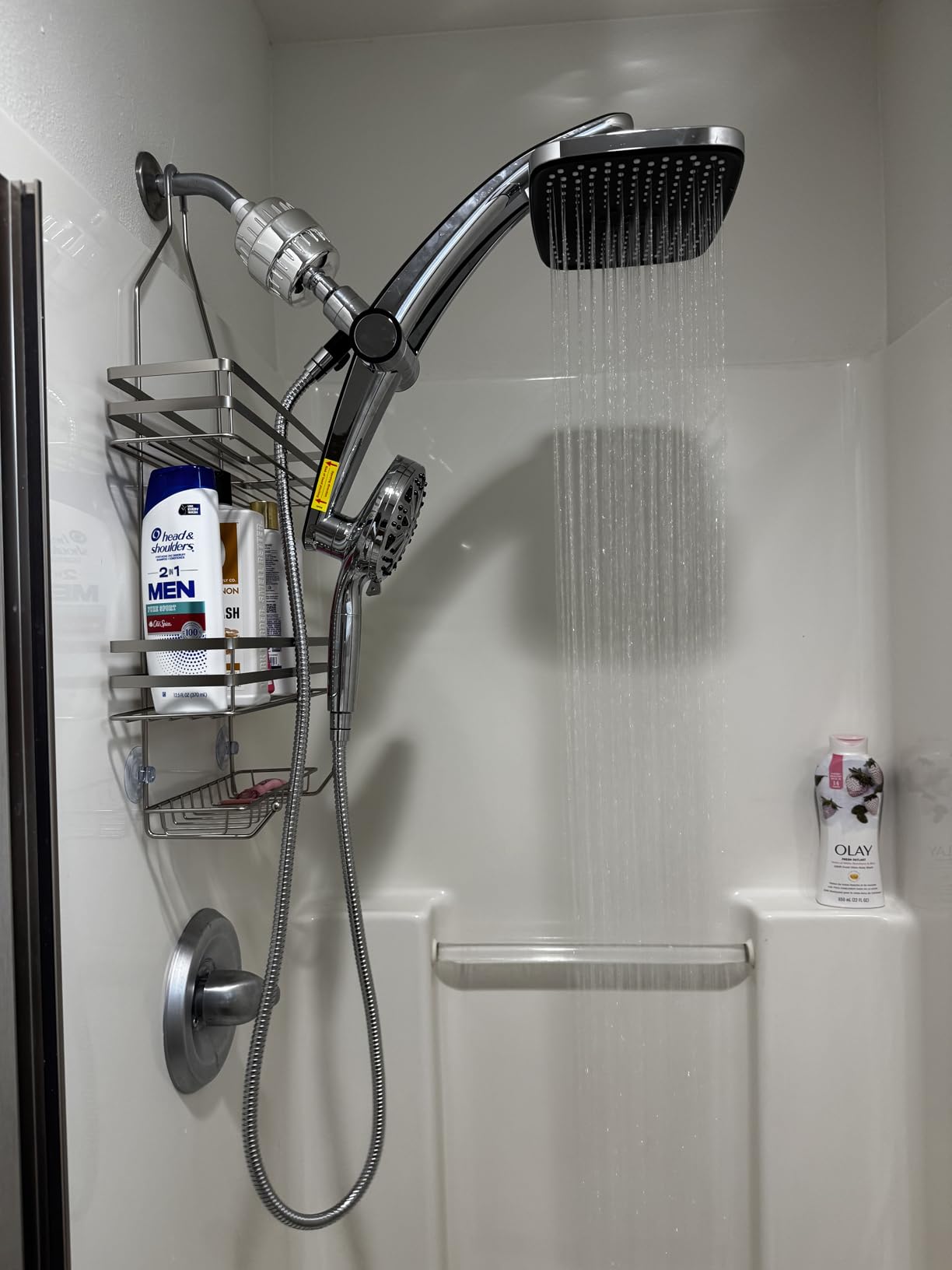 AquaHomeGroup Shower Head Filter — 20-Stage + 5 Replacement Cartridges — Reduces Chlorine and Other Chemicals — Vitamin C, E & A Shower Filter for Healthier Skin & Hair customer photo 2