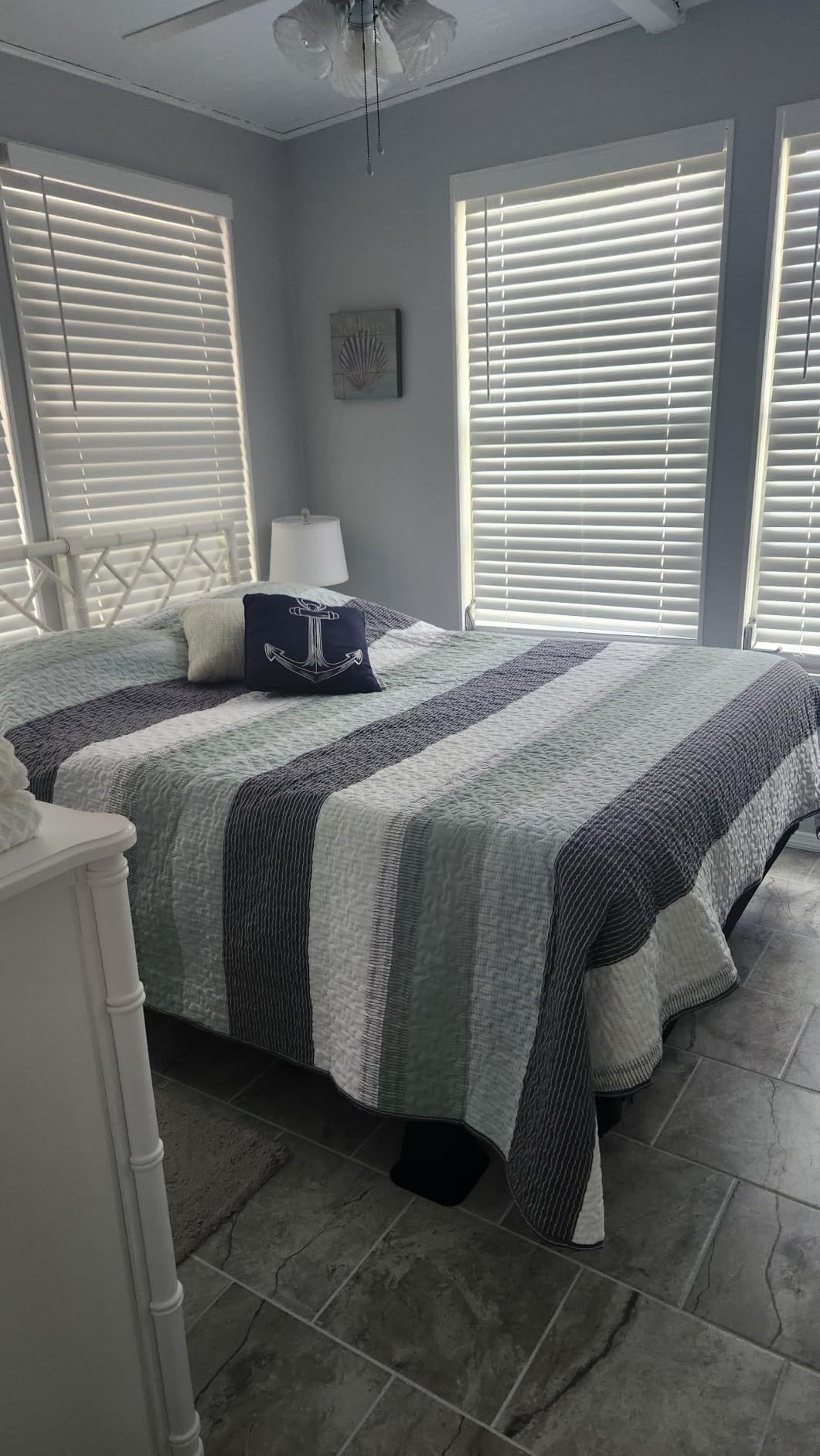 Andency King Size Quilt Set, 3 Pieces Striped Sage Green Bedspreads Set customer photo 2