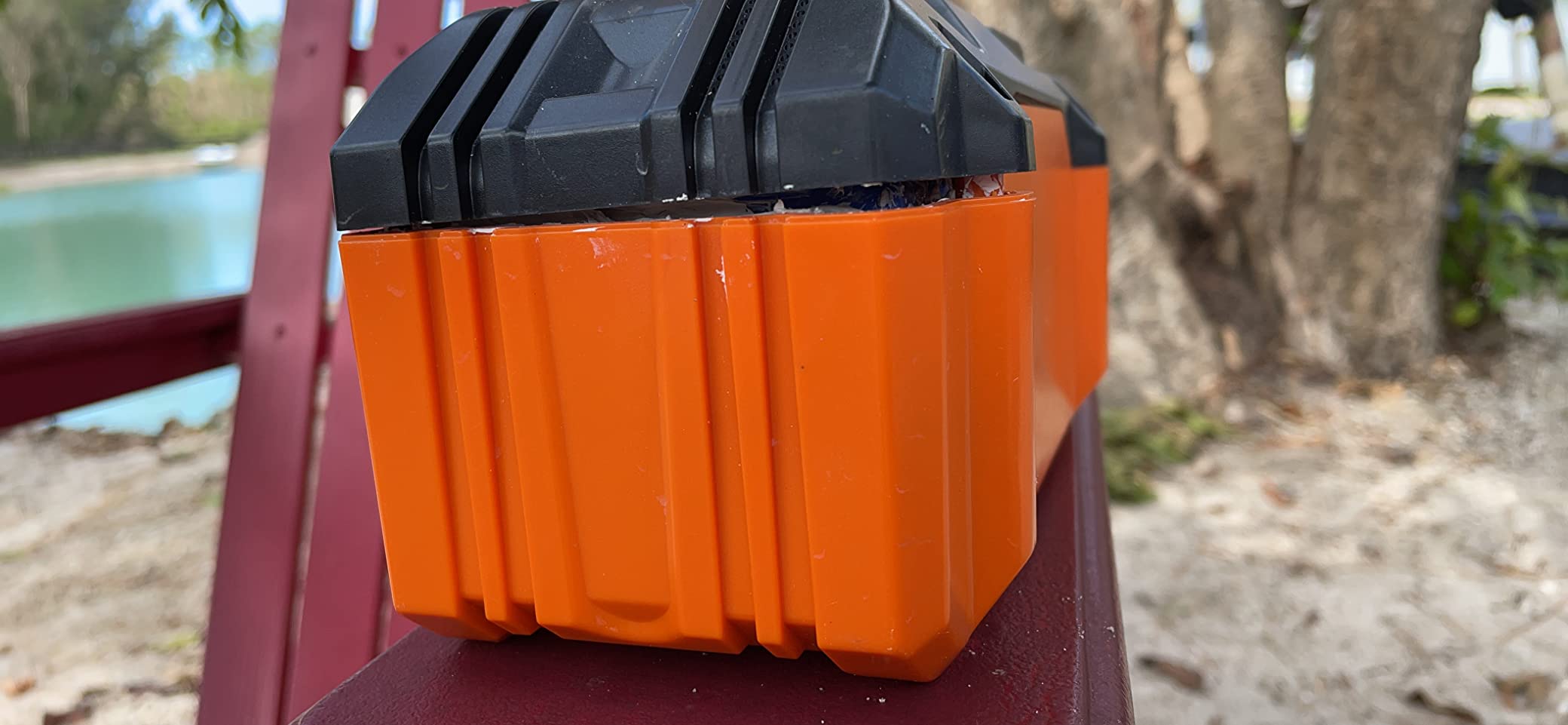 ECO-WORTHY Portable 12V Lithium Battery, 12.8V 20Ah Lithium Iron Phosphate DEEP CYCLE BATTERY, Built-in BMS, 4000+ Cycles, Perfect for Outdoor Camping Fishing RV Marine Trolling Motor Fishfinder customer photo 1
