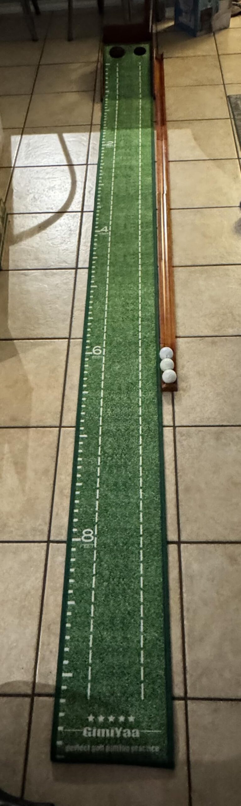 GimYaa Golf Putting Mat Green Indoor and Outdoor with Auto Ball Return, Game Practice Golf Gifts for Home, Office, Backyard, Crystal Velvet Mat customer photo 1