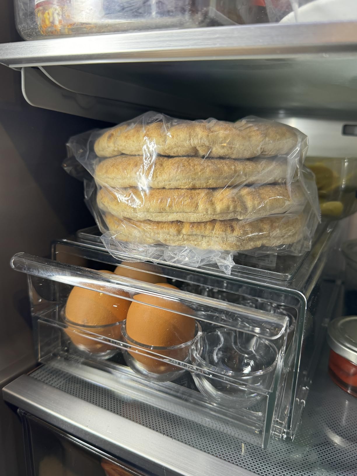 Ettori Egg Container for Refrigerator BPA Free Refrigerator Organizer Bins,Stackable Egg Holder for Refrigerator,18 Egg Tray,Clear customer photo 1