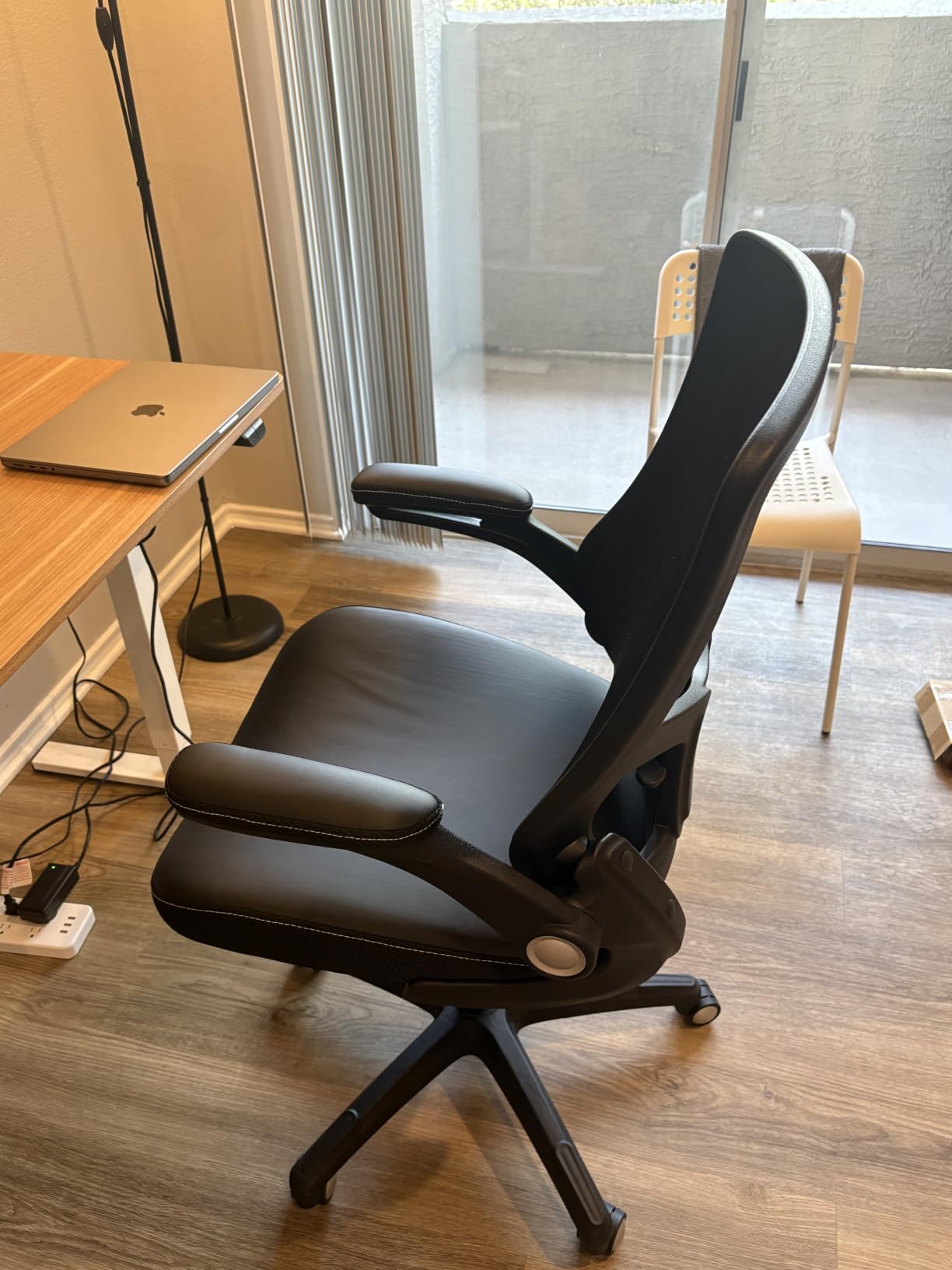 Office Chair Ergonomic Desk Chair, Computer PU Leather Home Office Chair, Swivel Mesh Back Adjustable Lumbar Support Flip-up Arms Executive Task Chair customer photo 2