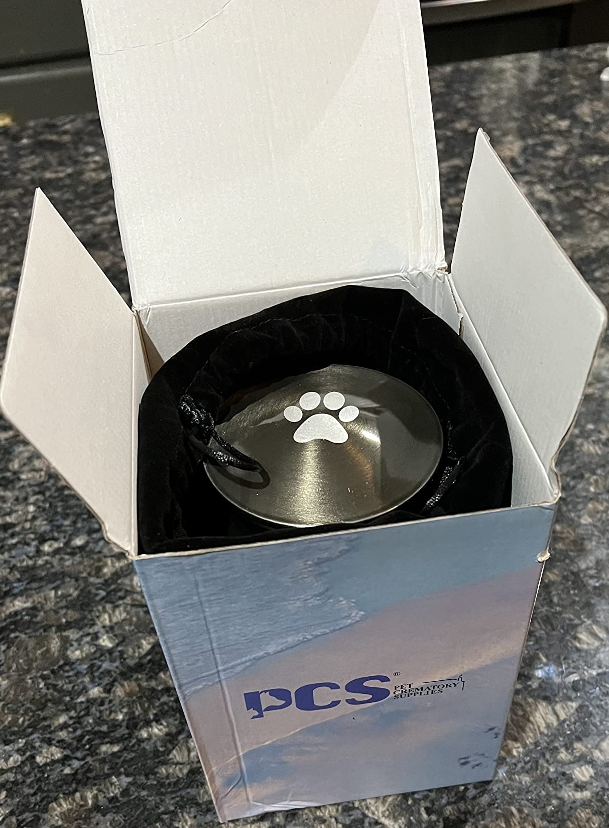 PCS Memorial Pet Cremation Urns for Dogs and Cats Ashes, Paws Engraved Pet Urn,Dog Keepsake Urns for Ashes-Small customer photo 2