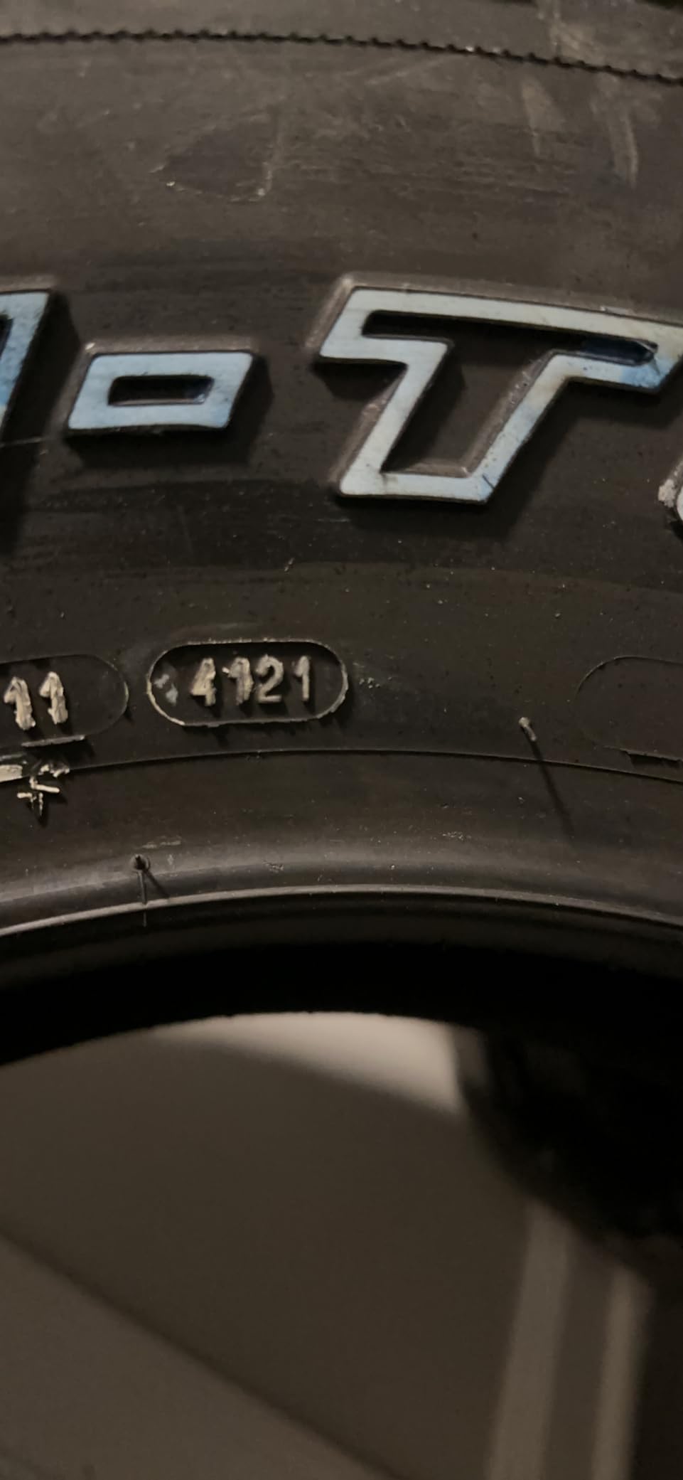 BFGoodrich Trail-Terrain T/A On and Off-Road Tire for Light Trucks, SUVs, and Crossovers, 265/70R17 115T customer photo 1