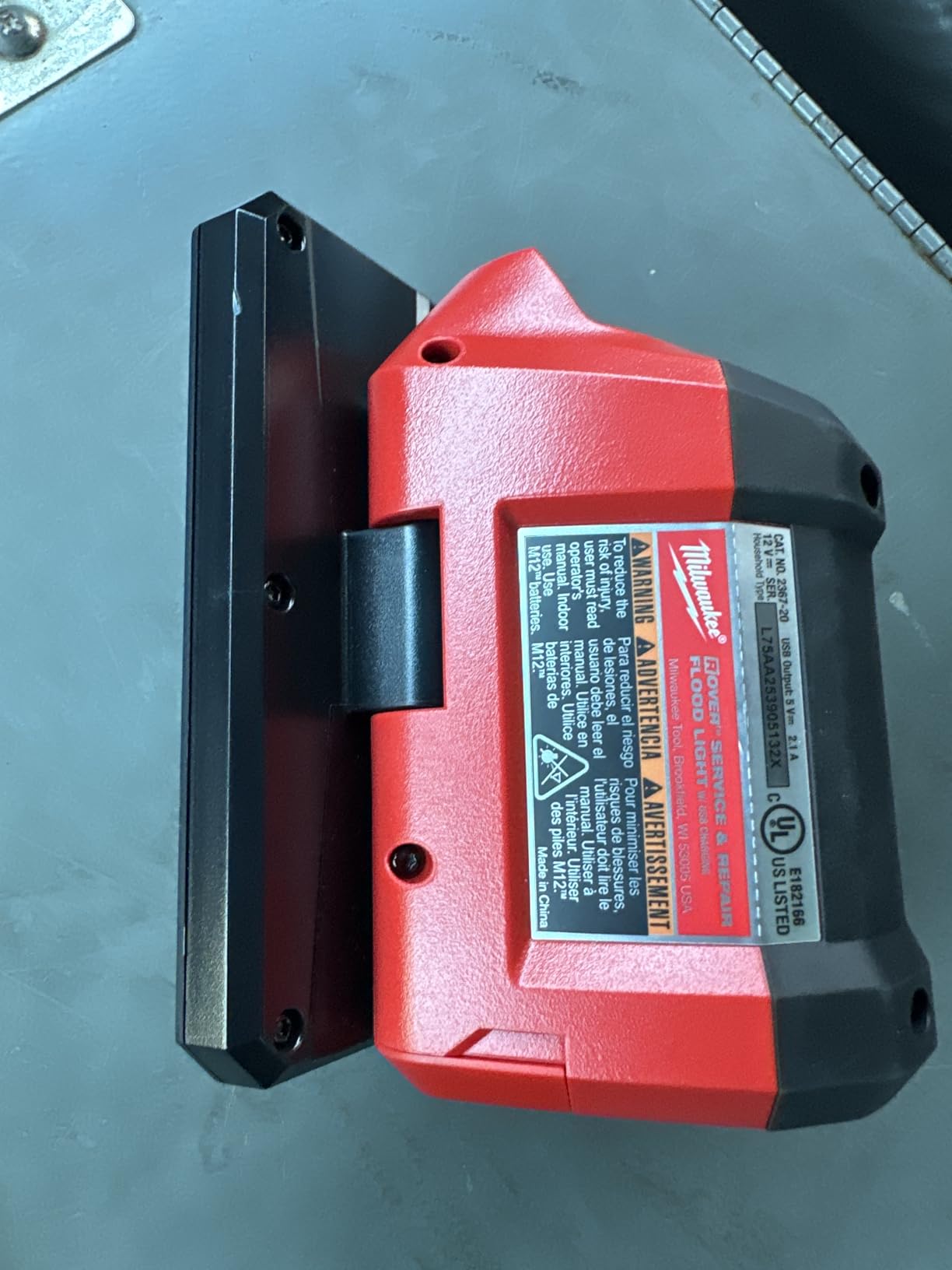 Milwaukee Electric M12 Rover Service Repair Flood Light with USB Charging customer photo 2