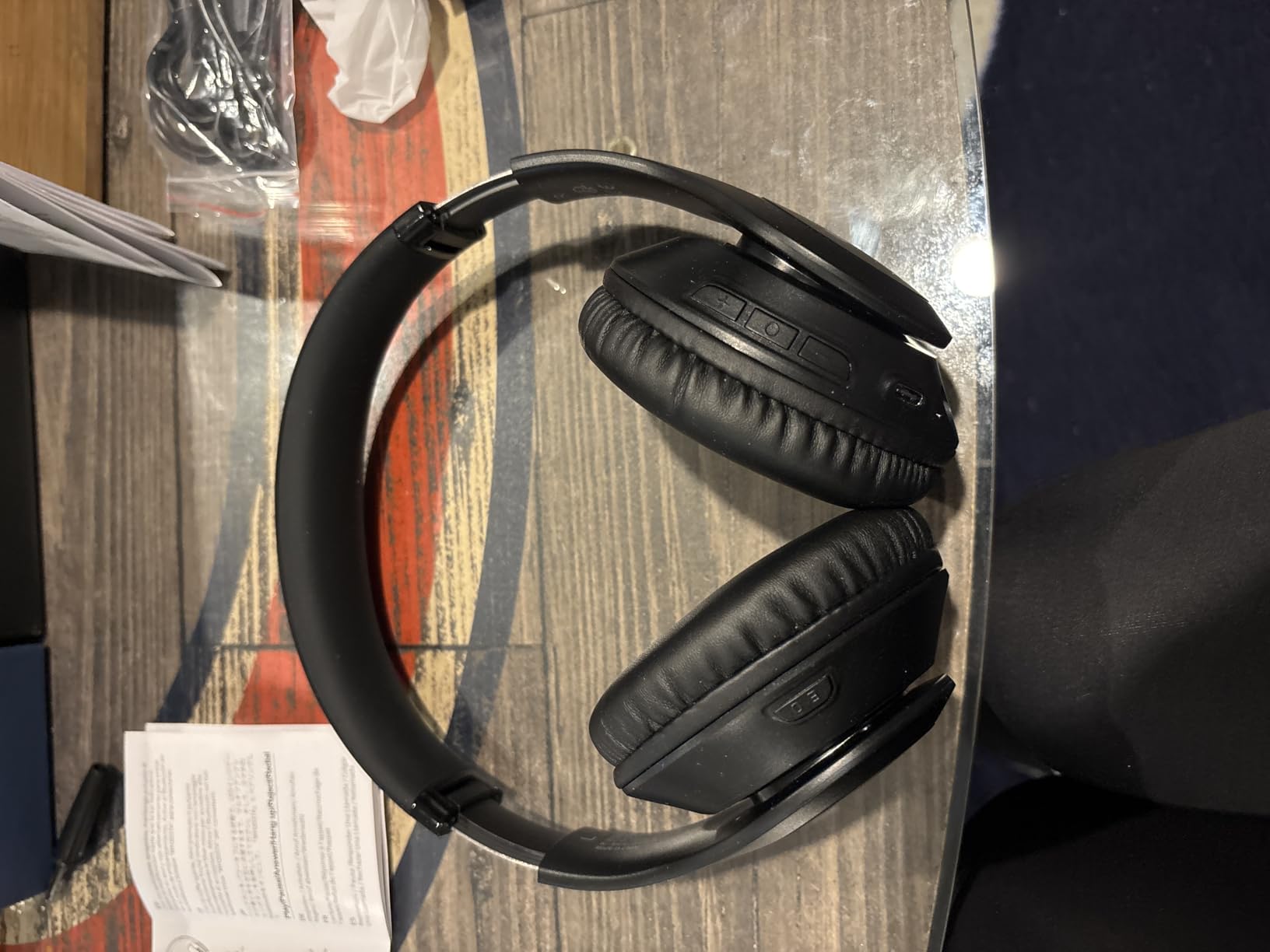 Uliptz Bluetooth Headphones Over Ear, Wireless HiFi Stereo Foldable Headset customer photo 2