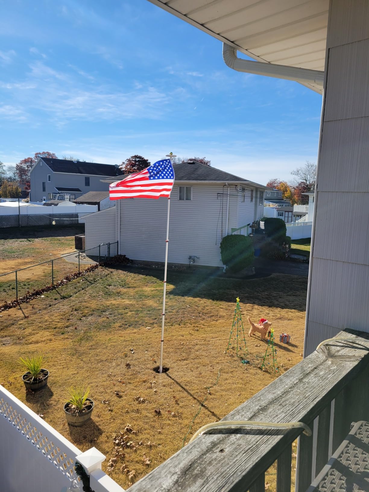 Yeshom 20Ft Black Telescopic Aluminum Flag Pole Fly 2 Flags 3'x5' US Flag & customer photo 1