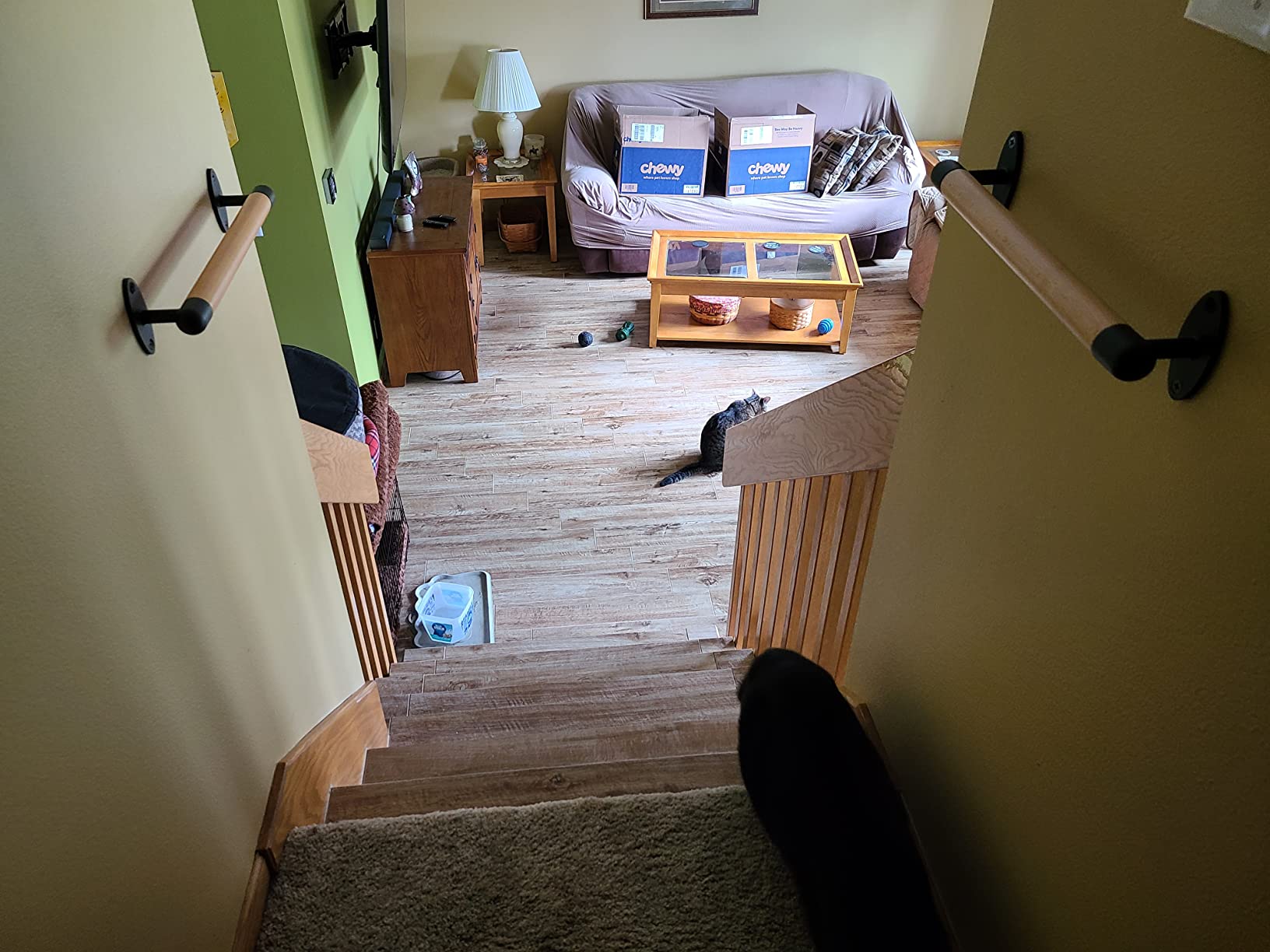 SELEWARE 16 Inch Wood Handrail Indoor Stairs Handrail Wall Mount Handrail customer photo 2