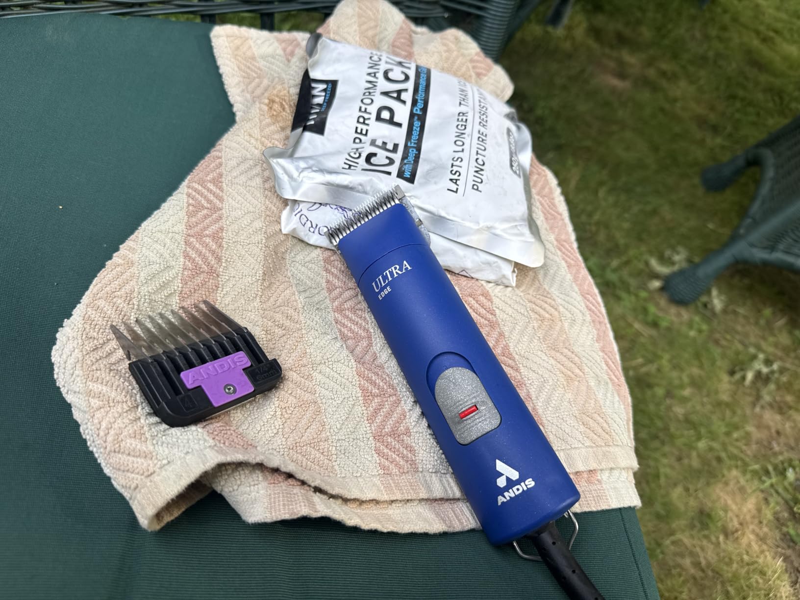 Andis Professional UltraEdge Super 2-Speed Detachable Blade Dog/Pet Clipper customer photo 1
