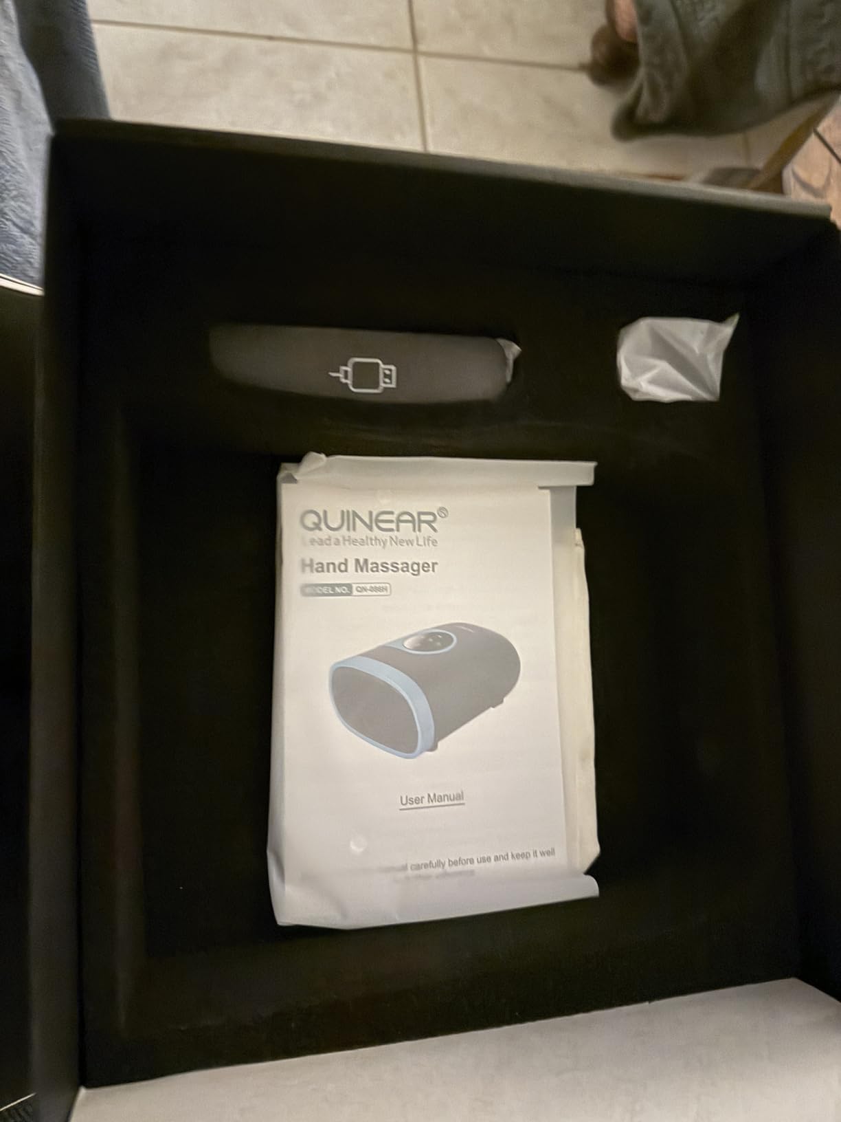QUINEAR Hand Massager - Cordless Hand Massager with Heat and Compression for Arthritis, Carpal Tunnel and Stiff Joints - Gifts for Women Men - FSA-HSA customer photo 1
