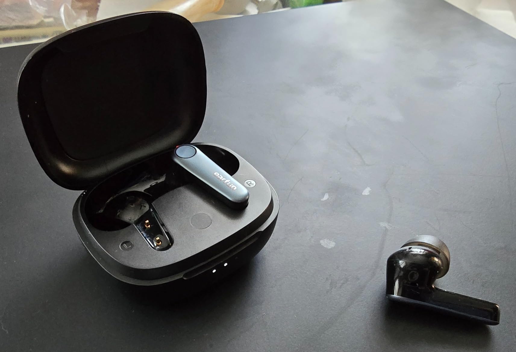 EarFun Air Pro 3 Noise Cancelling Wireless Earbuds Qualcomm® aptX™ Adaptive customer photo 2