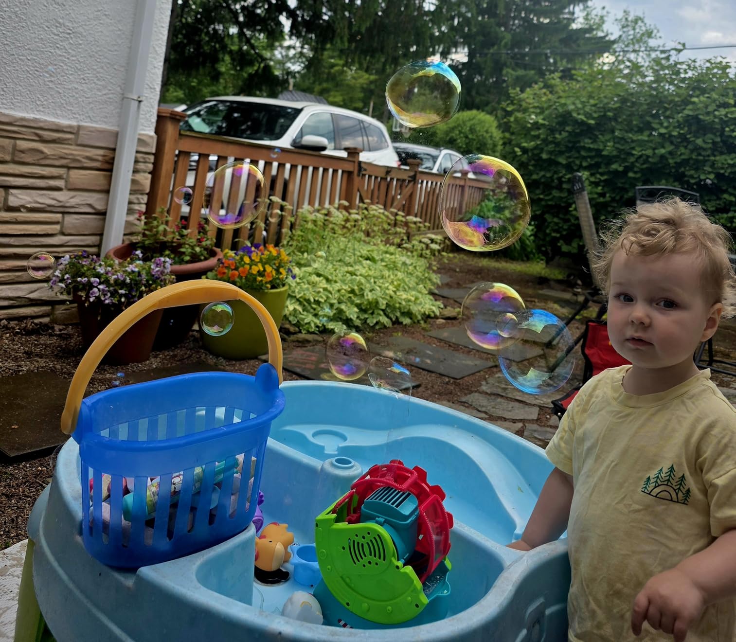 Bubble Machine for Toddlers Kids & Pets with 8oz Safe Solution customer photo 2