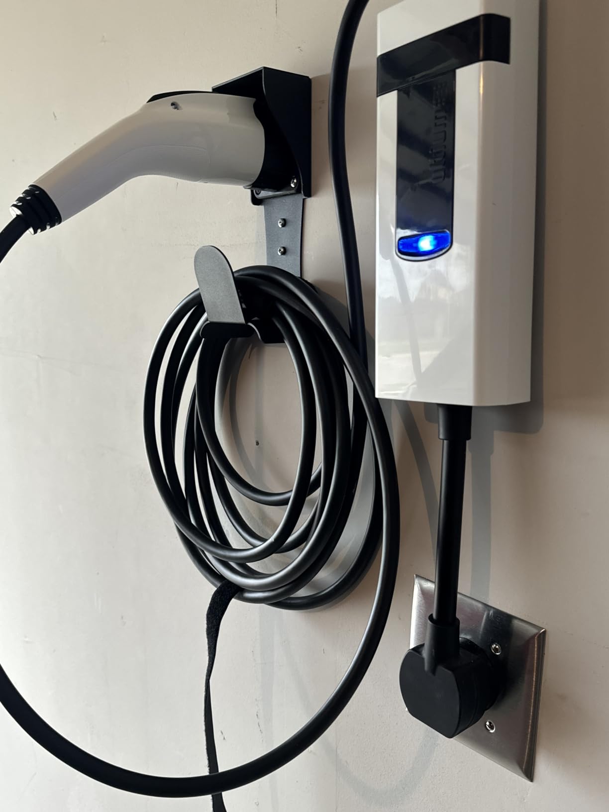 EV Charger Holder Wall Mount J1772 Holder, No Cable Cutting, Outdoor/Indoor, EV Cable Holder and Electric Car Plug Nozzle Holster Dock Combination for SAE J1772 Connector customer photo 1