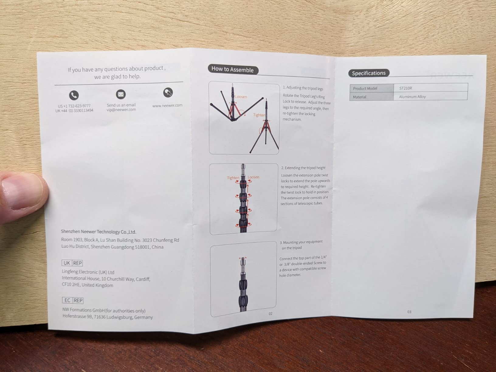 NEEWER Light Stand Carbon Fiber with 180° Reversible Legs, 1/4