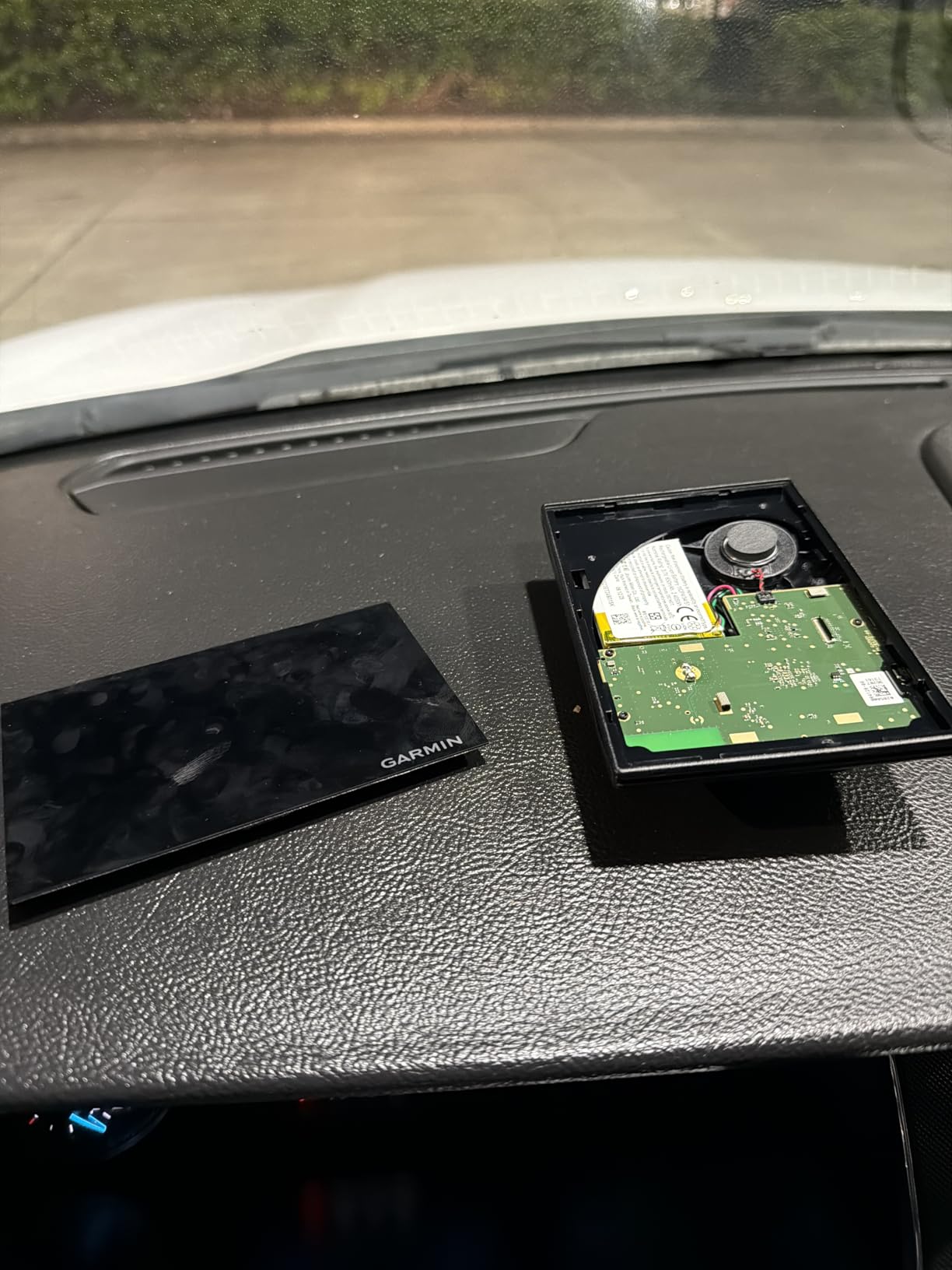 Garmin Drive 53 GPS Navigator, High-Resolution Touchscreen, Simple On-Screen Menus and Easy-to-See Maps, Driver Alerts customer photo 1