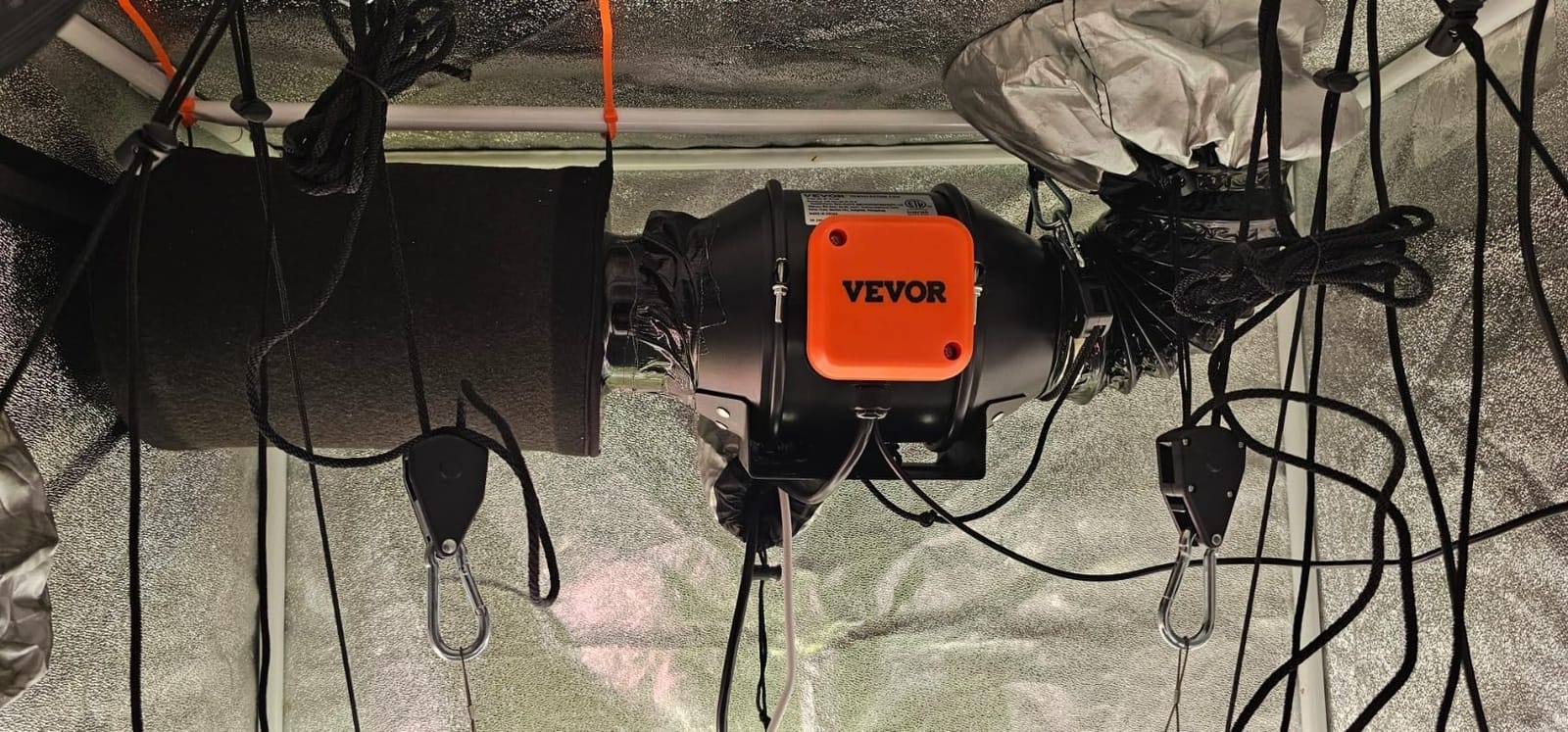 VEVOR Inline Duct Fan, 8-Inch 807 CFM with Temperature Humidity Controller, Quiet EC-Motor Ventilation Exhaust Fan for Cooling Booster, Grow Tents, Hydroponics customer photo 1