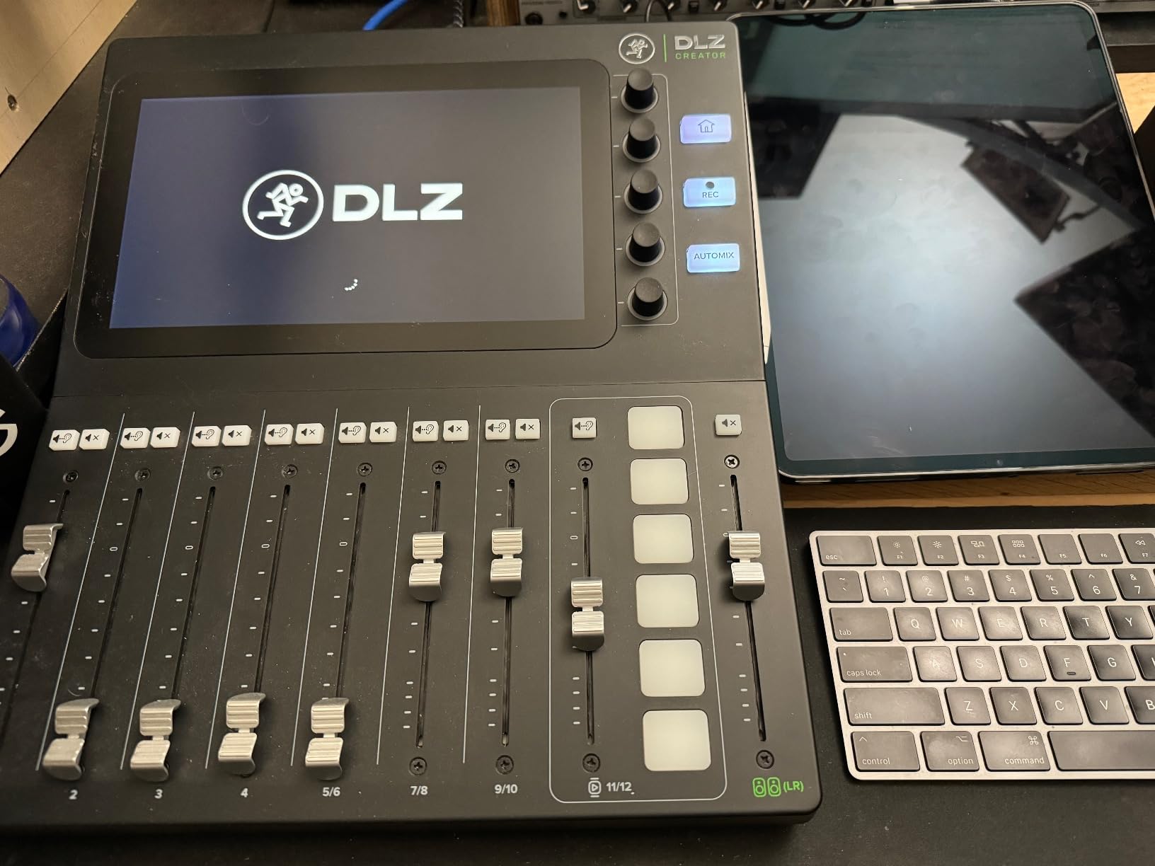 Mackie DLZ Creator Adaptive Digital Mixer for Podcasting customer photo 2