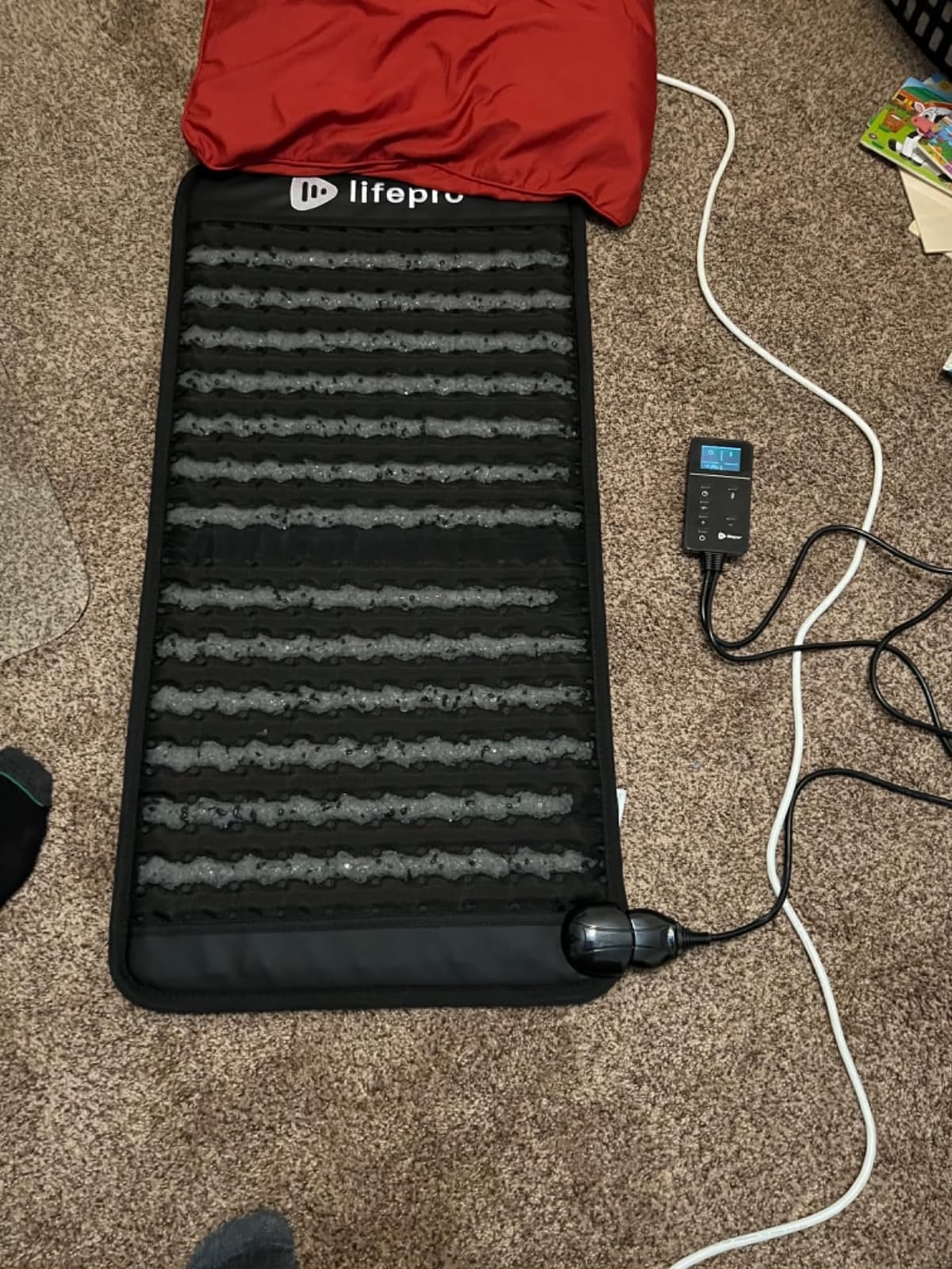 Lifepro Portable Far Infrared Heating Mat - Mat with Far Infrared Heating Pads - Therapy Device for Back, Mood, Energy, and Recovery customer photo 1