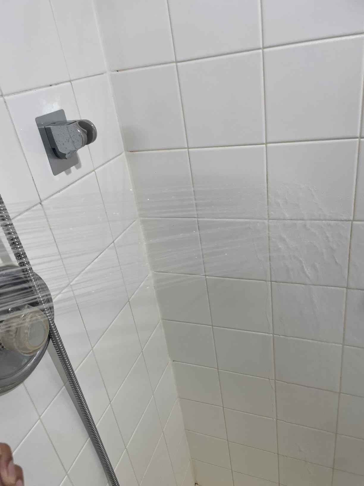 GwernKB Handheld Shower Head with On Off Switch 8-Mode High Pressure Showerhead with 79 Inches Extra-long Stainless Steel Hose and Bracket PLUS Extra Low-Reach Adhesive Wall Mount for Kids,Silver… customer photo 2