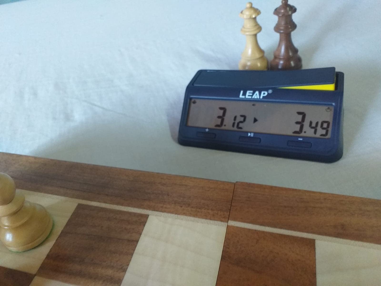 LEAP Chess Clock Digital Chess Timer Advanced for Board Game and Chess Timer with Bonus & Delay Count Down up Alarm Black/Orange customer photo 2